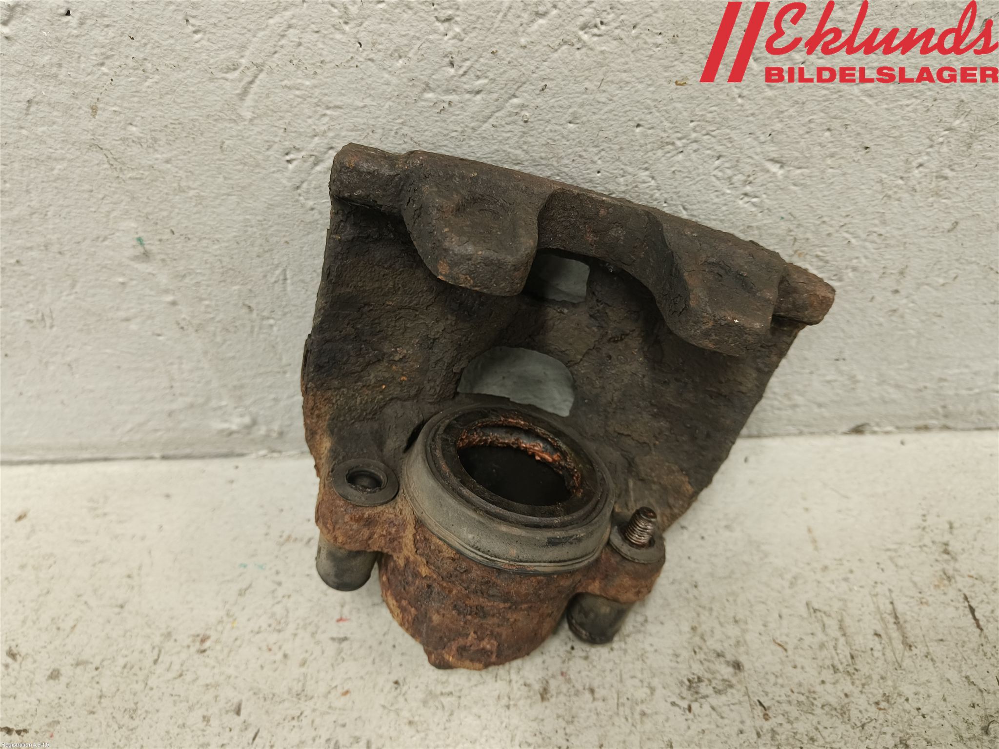 Audi Q3 8U 12-18 Bromsok Fram Höger