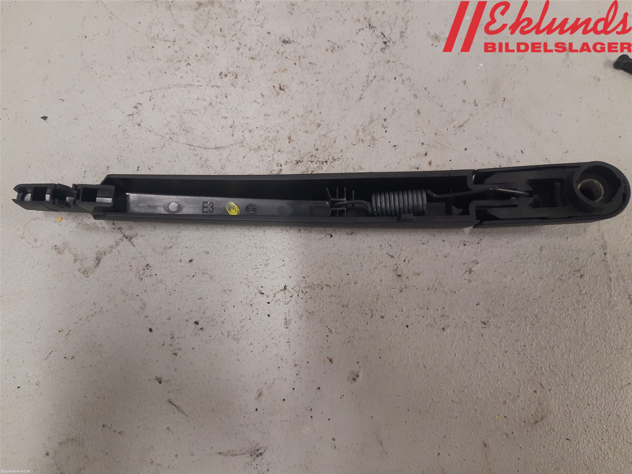 Nissan QASHQAI 14-17 Torkararm-Bakruta