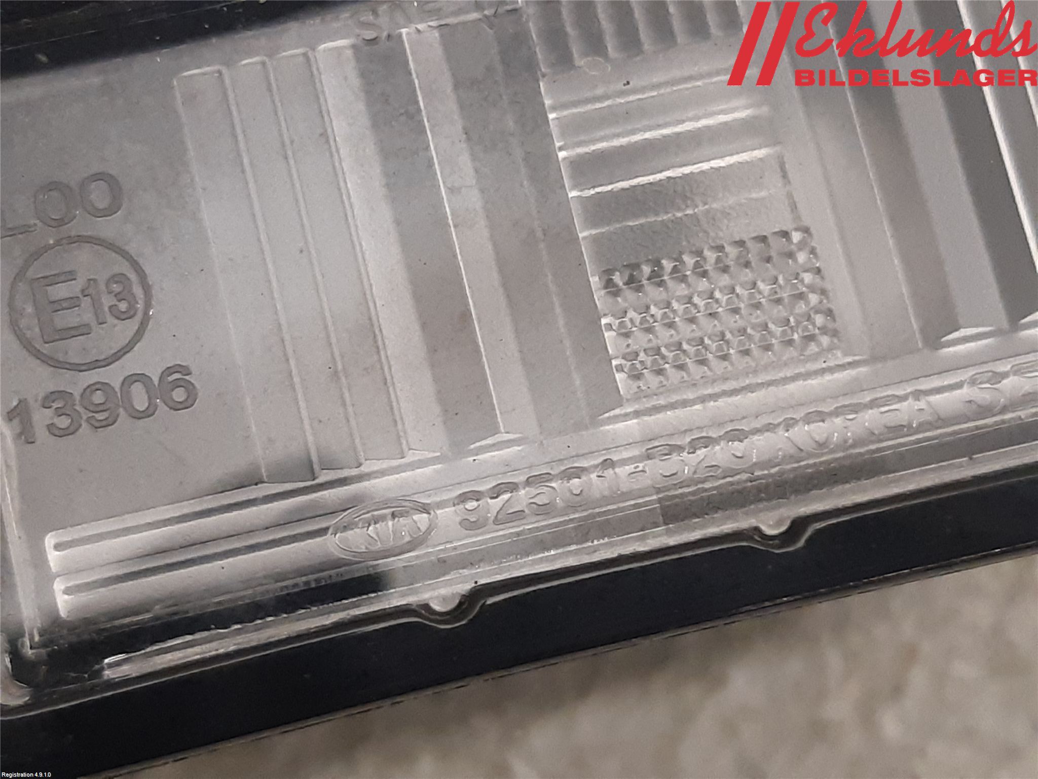 Kia PICANTO 17- Skylt Belysning