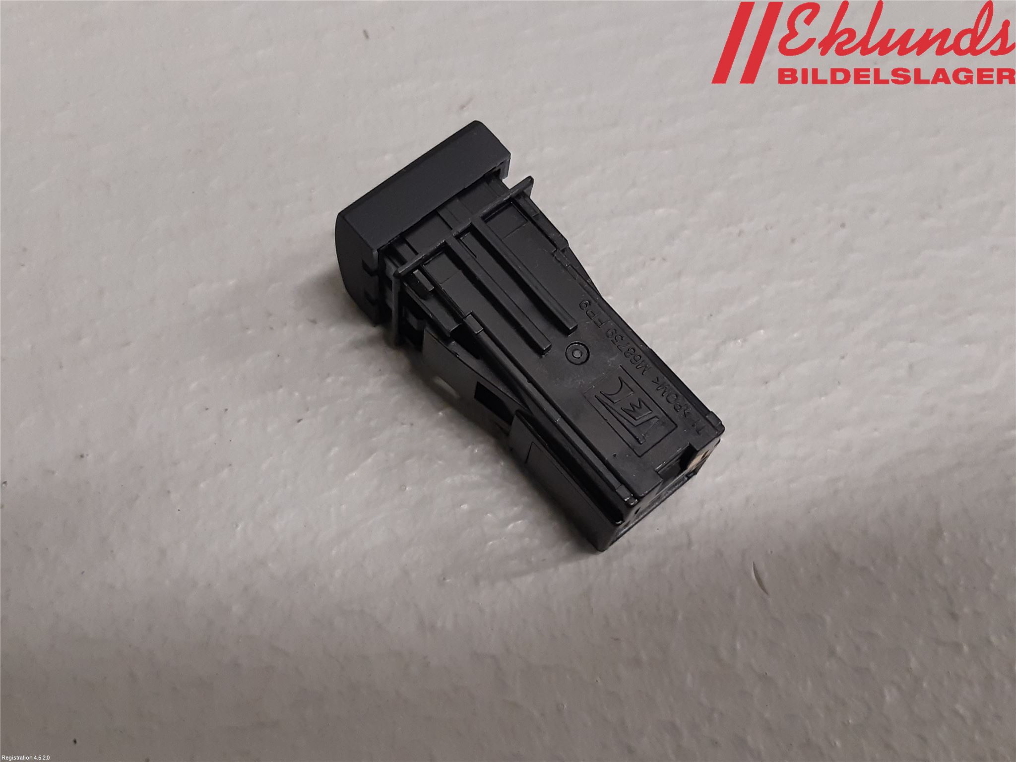 Toyota RAV4 19- Strömställare Övrigt