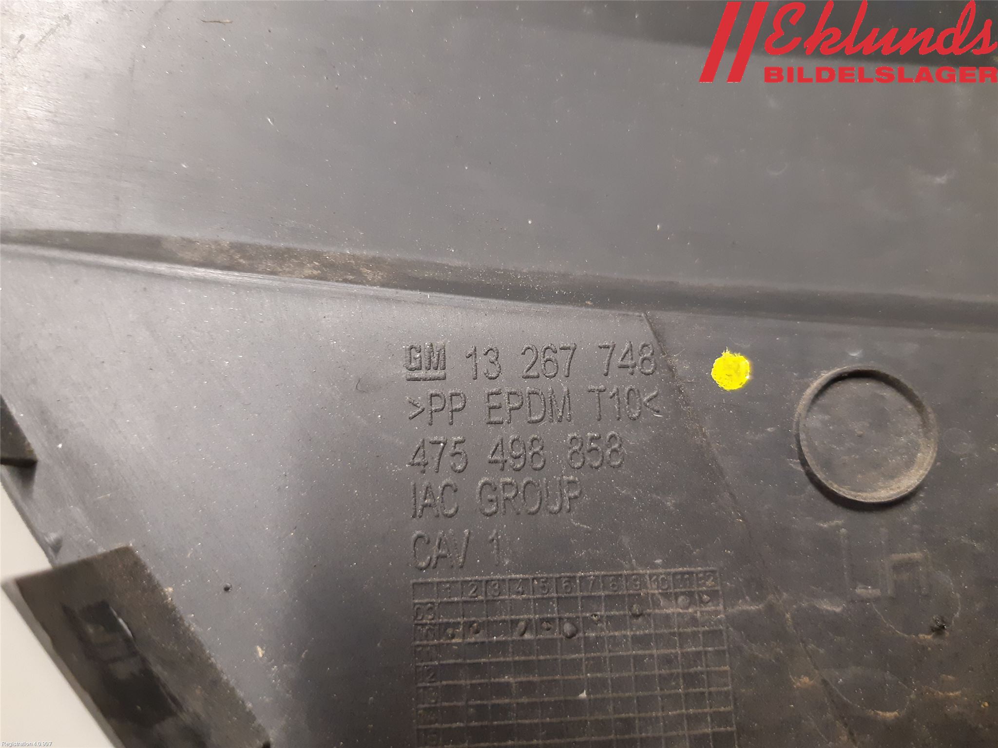 Opel MERIVA B 10-17 Stöt Utfyllnad-List-Grill