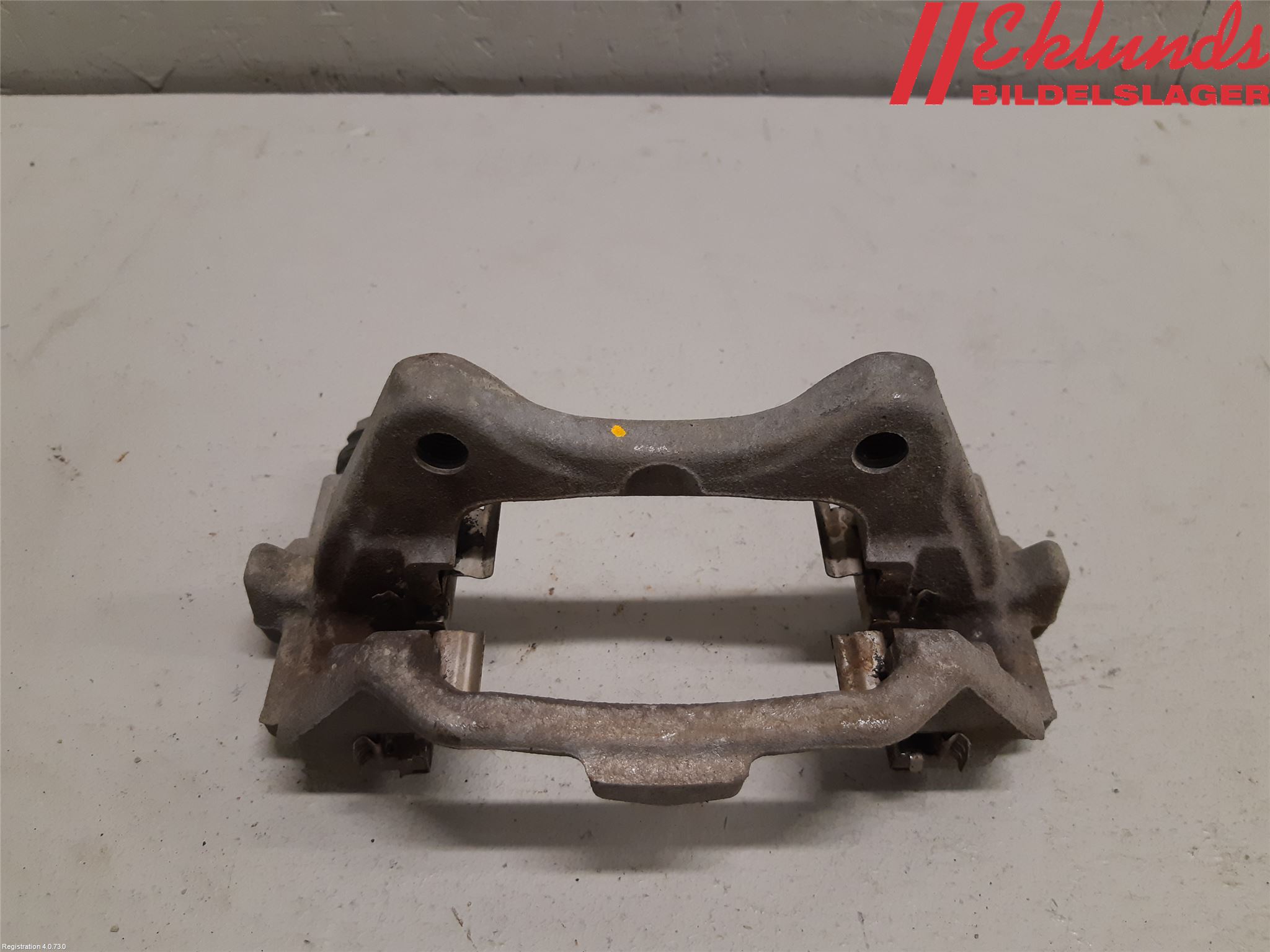 Toyota COROLLA 19- Bromsokshållare