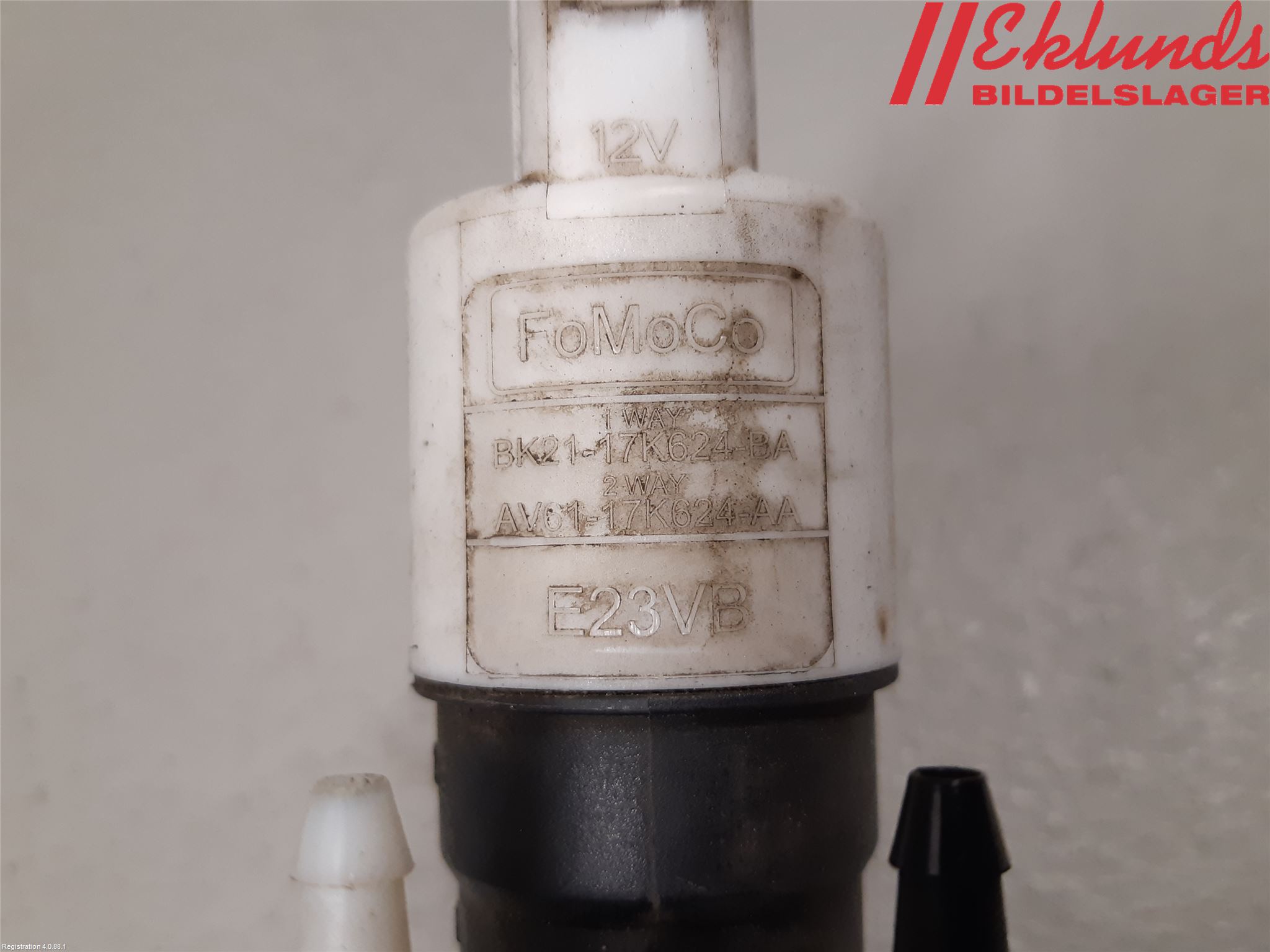 Volvo V60 11-13 Spolarpump Vindruta