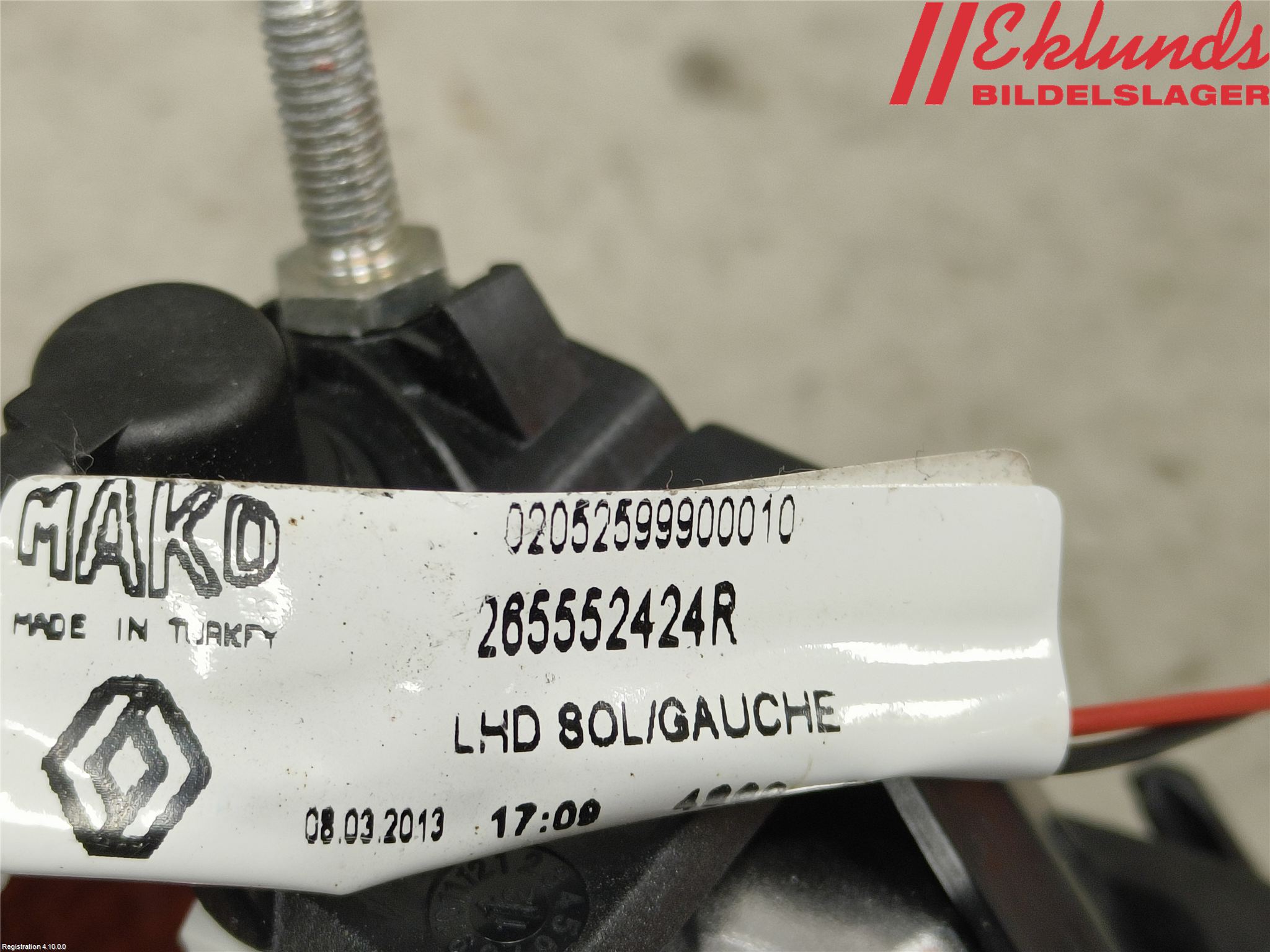 Renault CLIO IV 12-16 Bakljus Lucka Vä