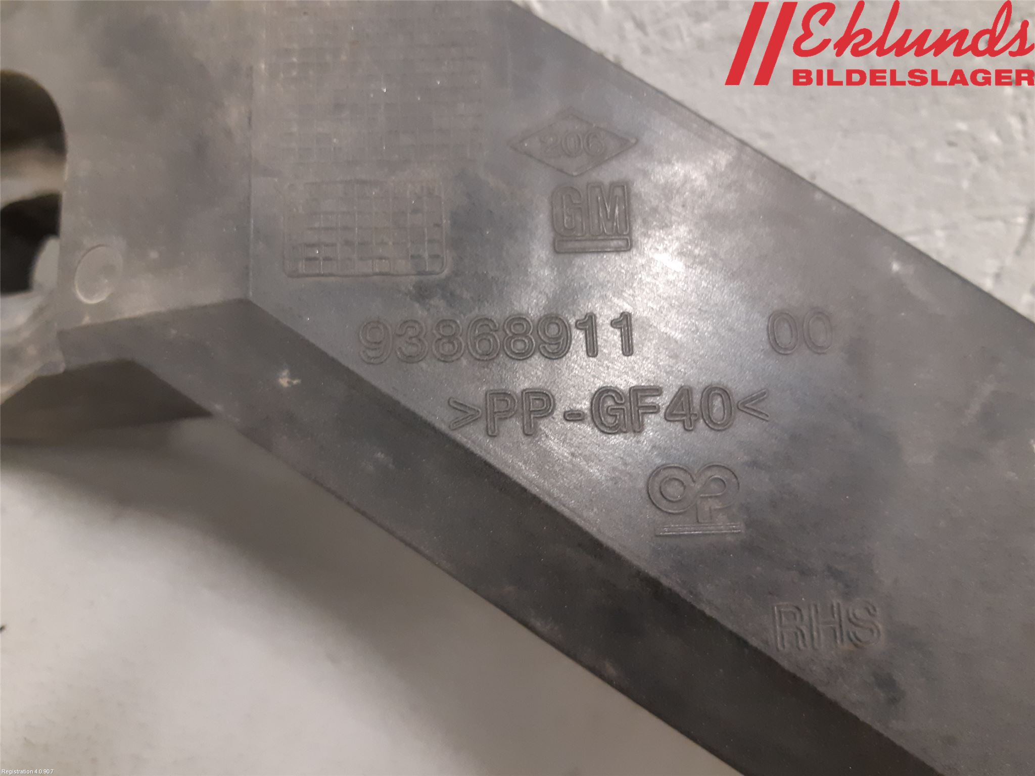 Opel VIVARO 15-19 Frontplåt Övre