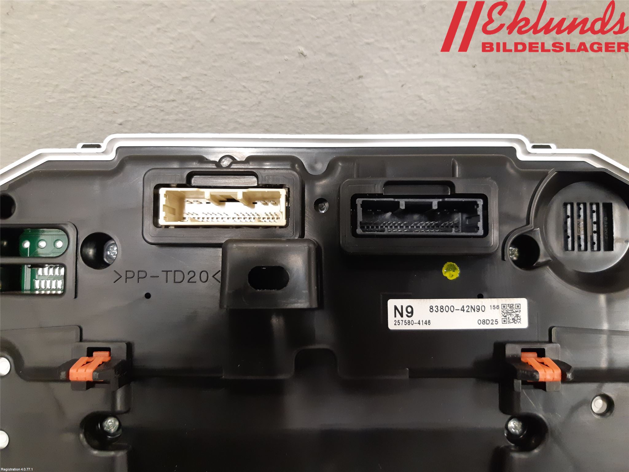 Toyota RAV4 19- Instrument Komb