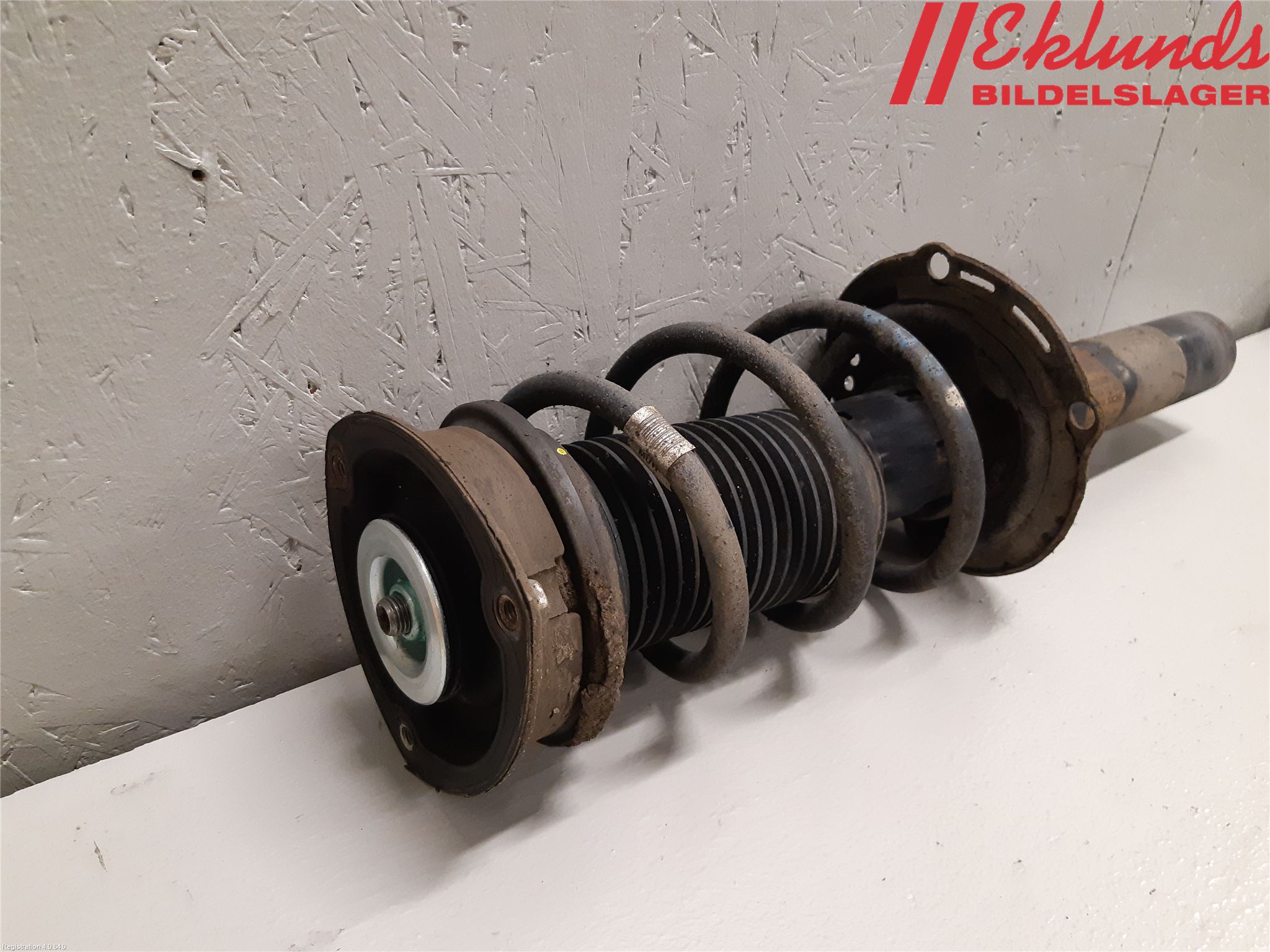 Audi A3/S3 8V 13-20 Fjäderben Fram Vänster