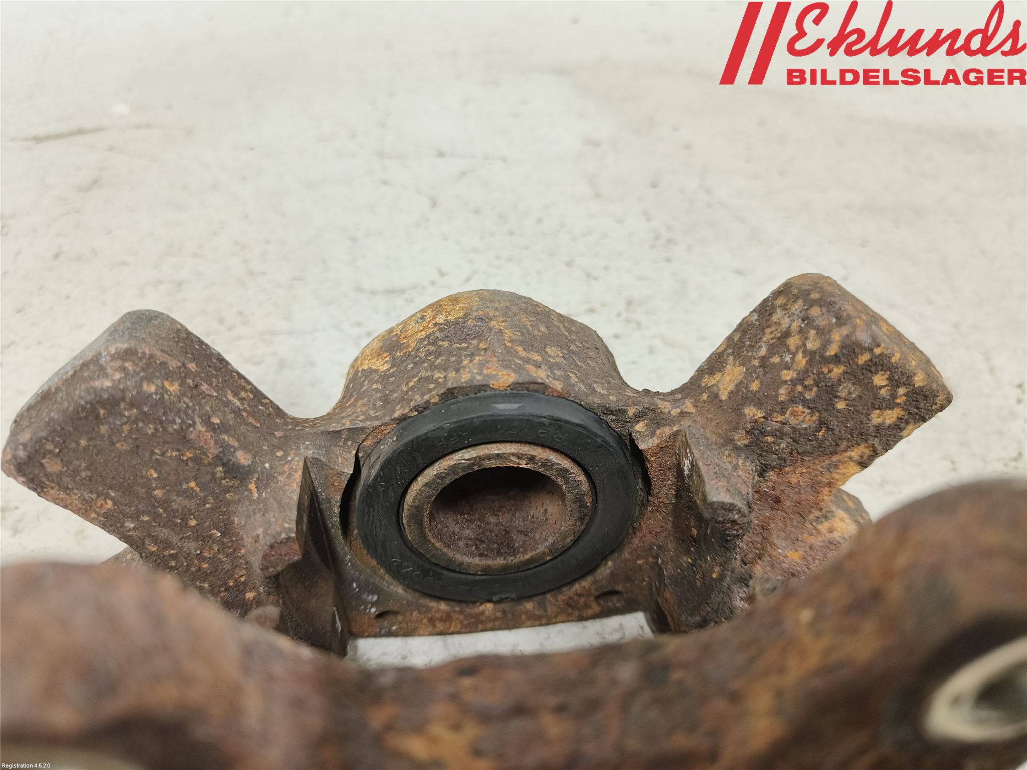 Volvo 940 91-98 Bromsok Bak Vänster