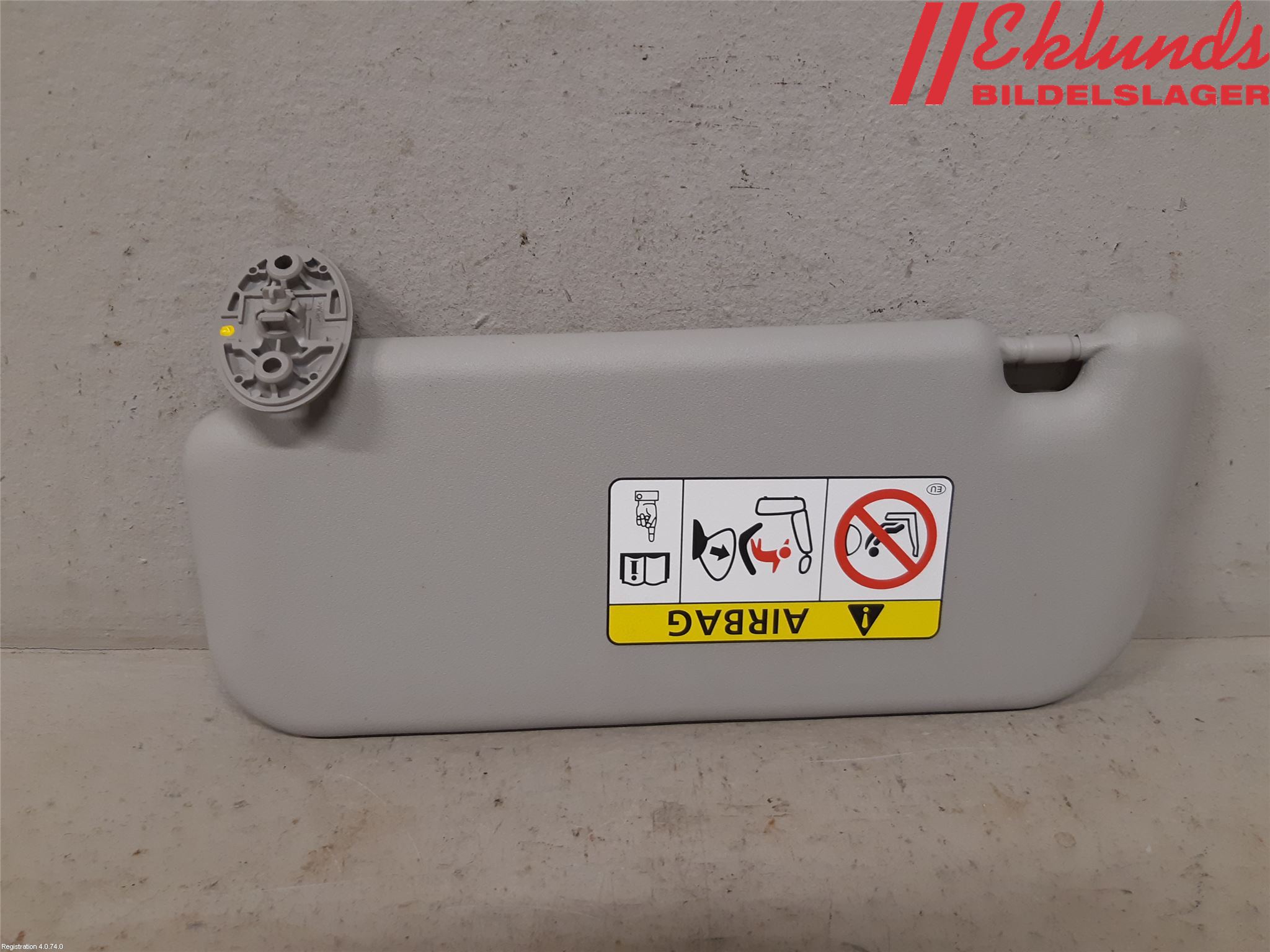 Toyota YARIS XP130 12-14 Solskydd