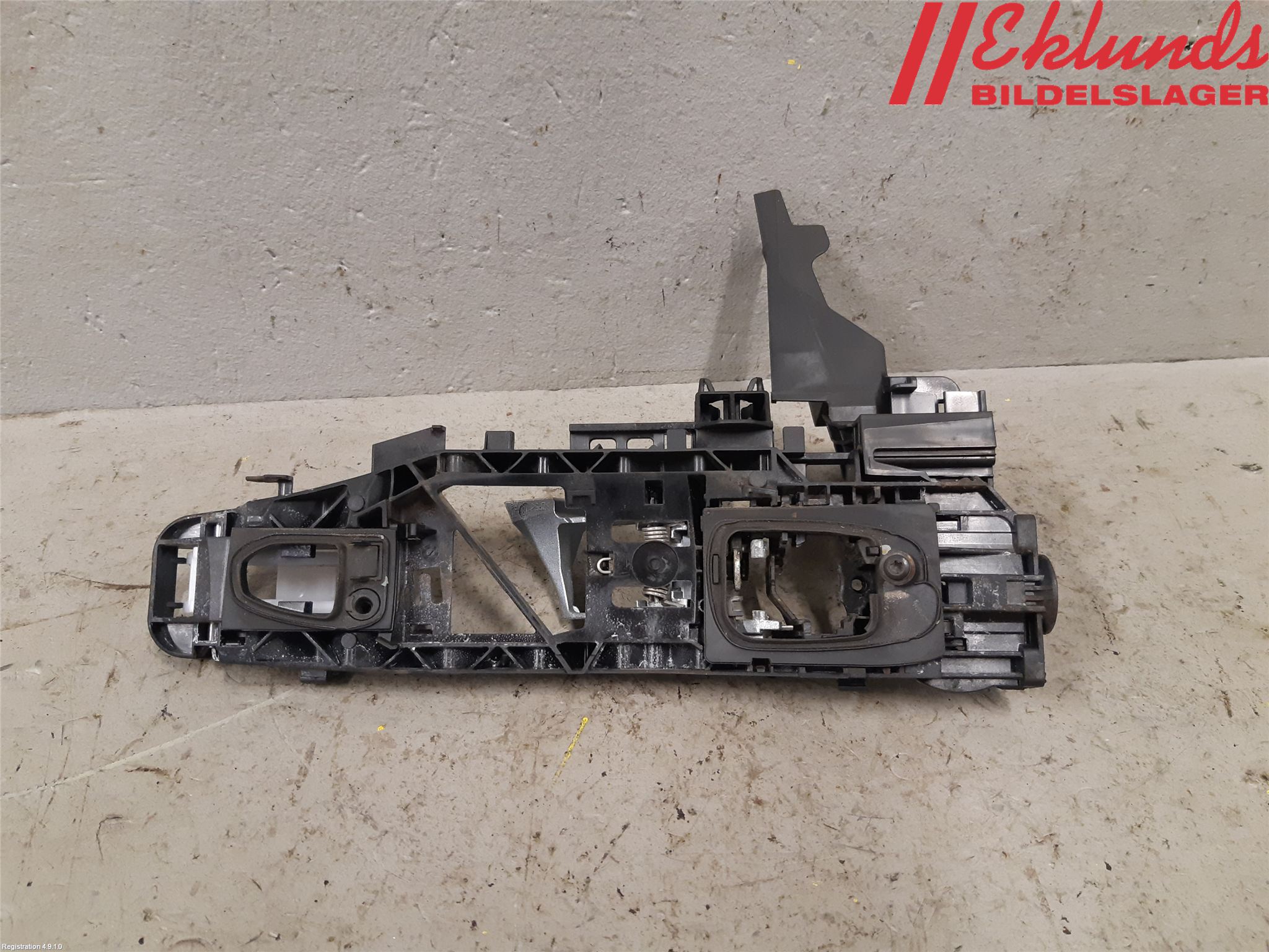 Mercedes-Benz MB E-KLASS (W213) 16-23 Dörrhandtag Yttre Hö