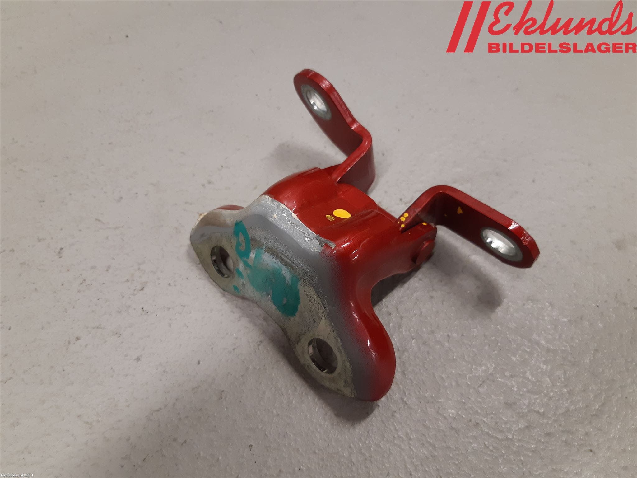 Toyota AURIS 13-19 Dörrgångjärn