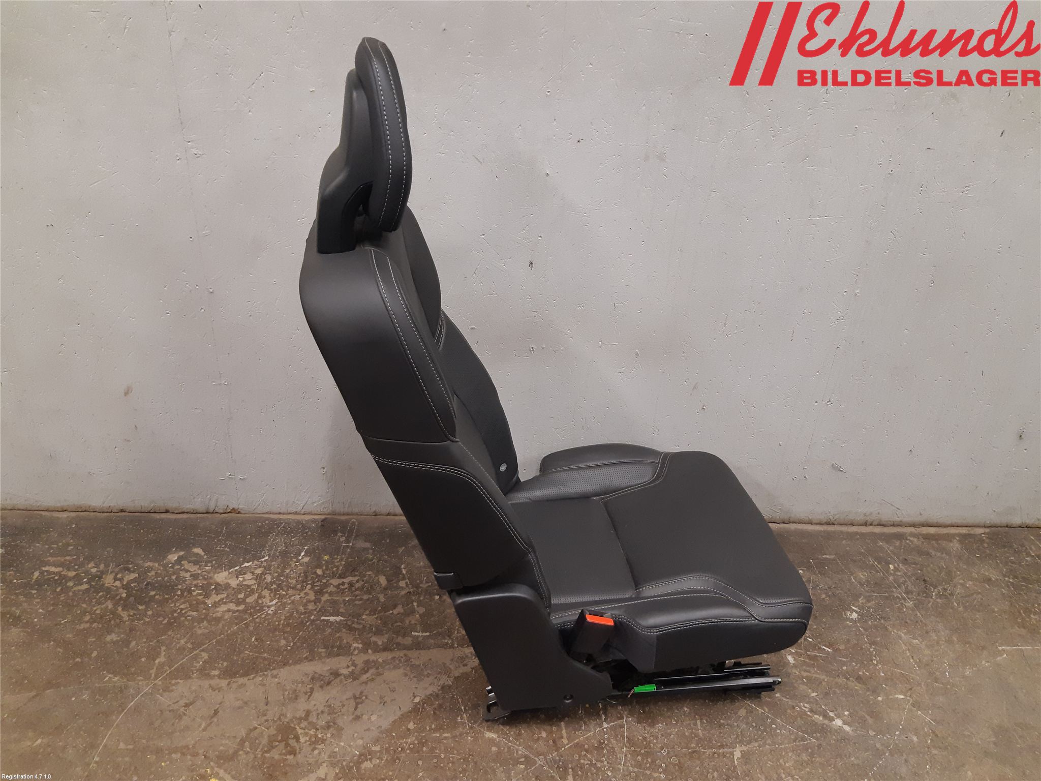 Volvo XC90/RECHARGE 16- Inredning Stol Bak