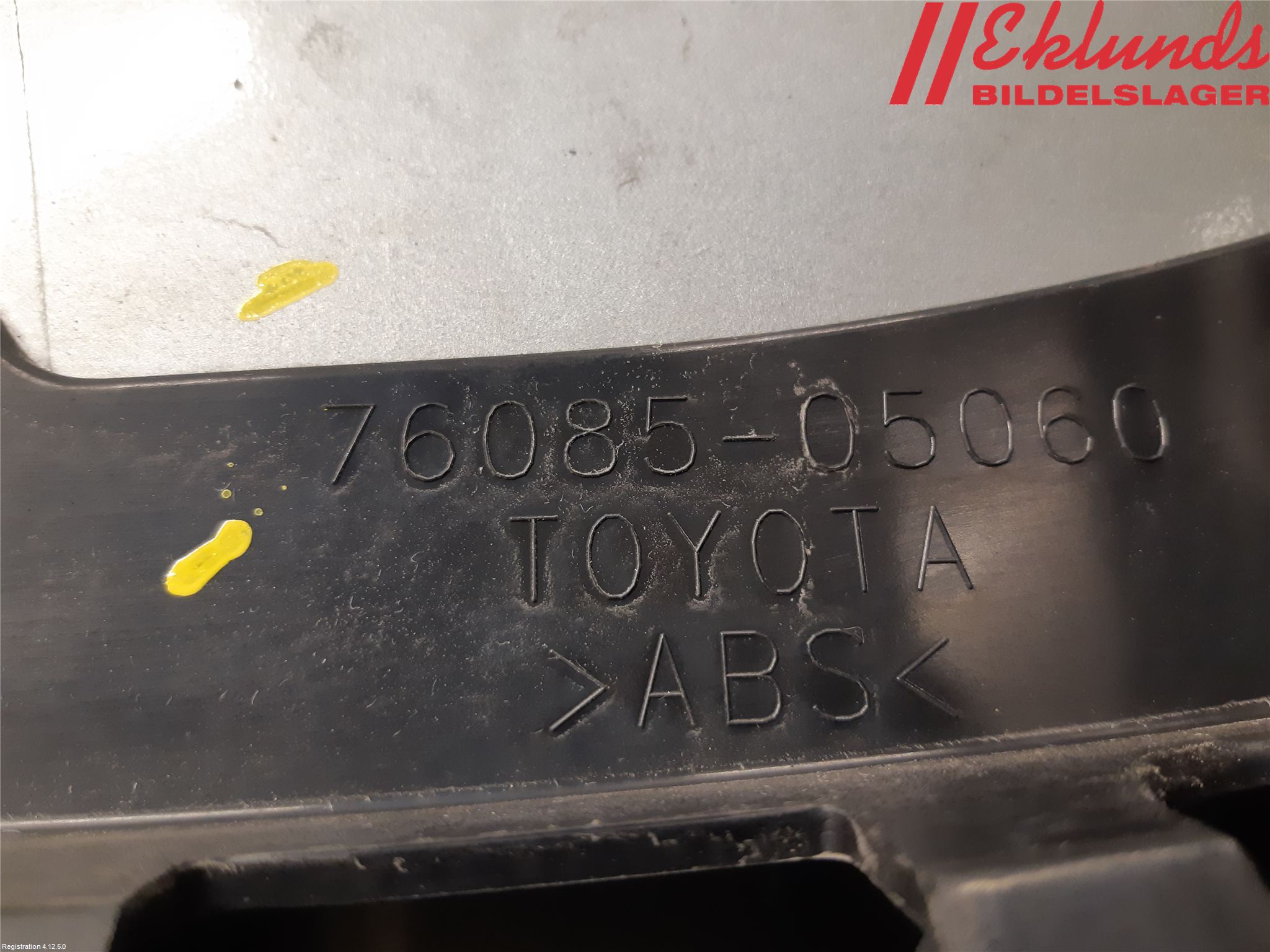 Toyota AVENSIS 09-15 Spoiler Baklucka