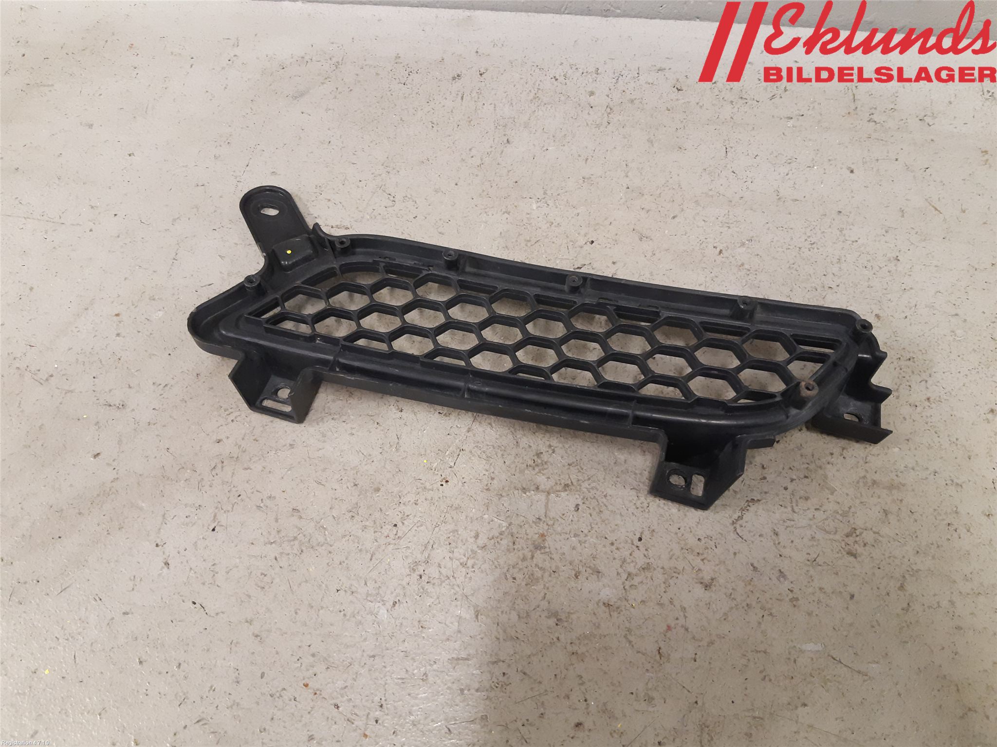 Mitsubishi LANCER 07-14 Stöt Utfyllnad-List-Grill