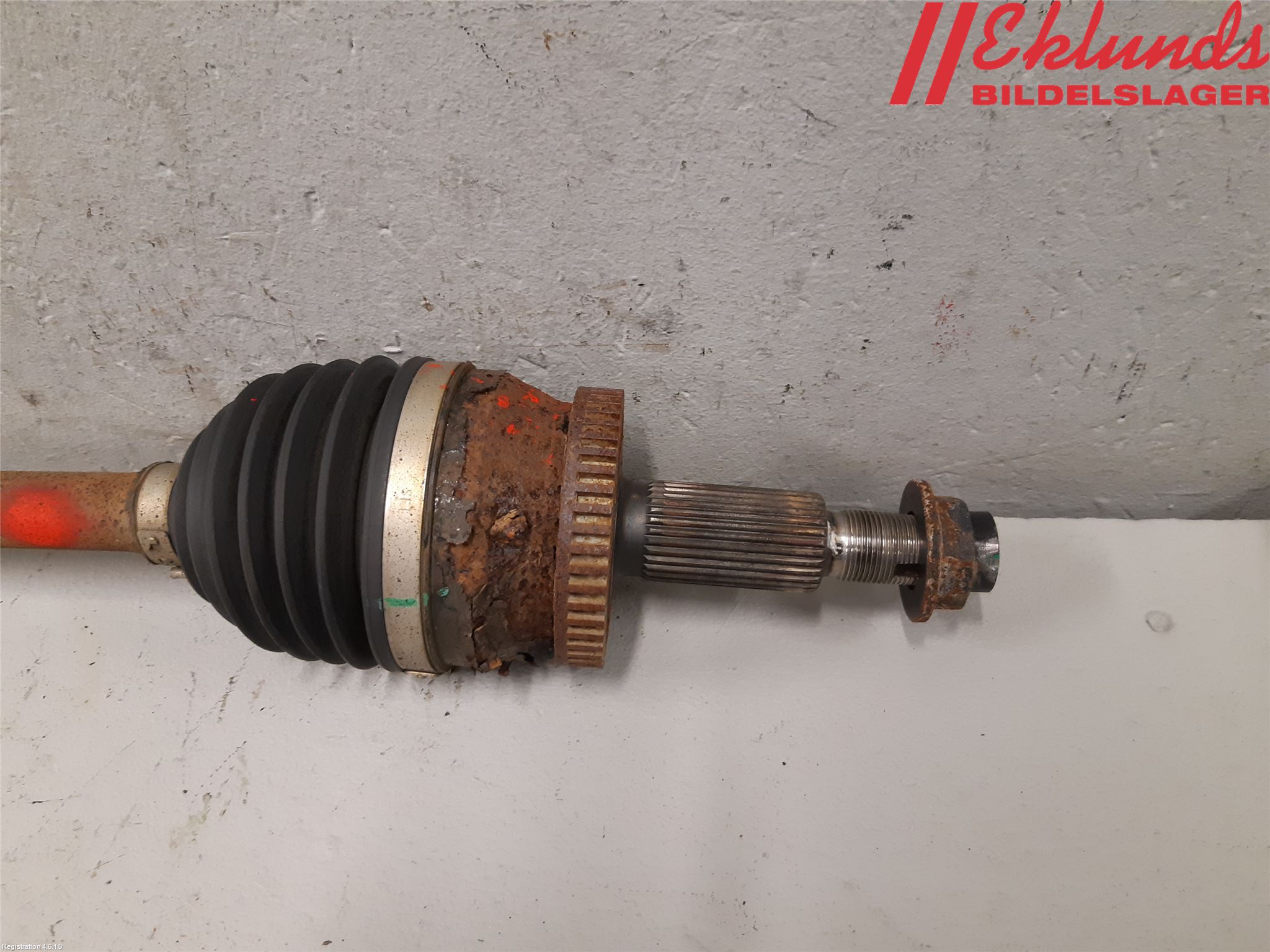 Kia OPTIMA 16-20 Drivaxel Fram Vänster
