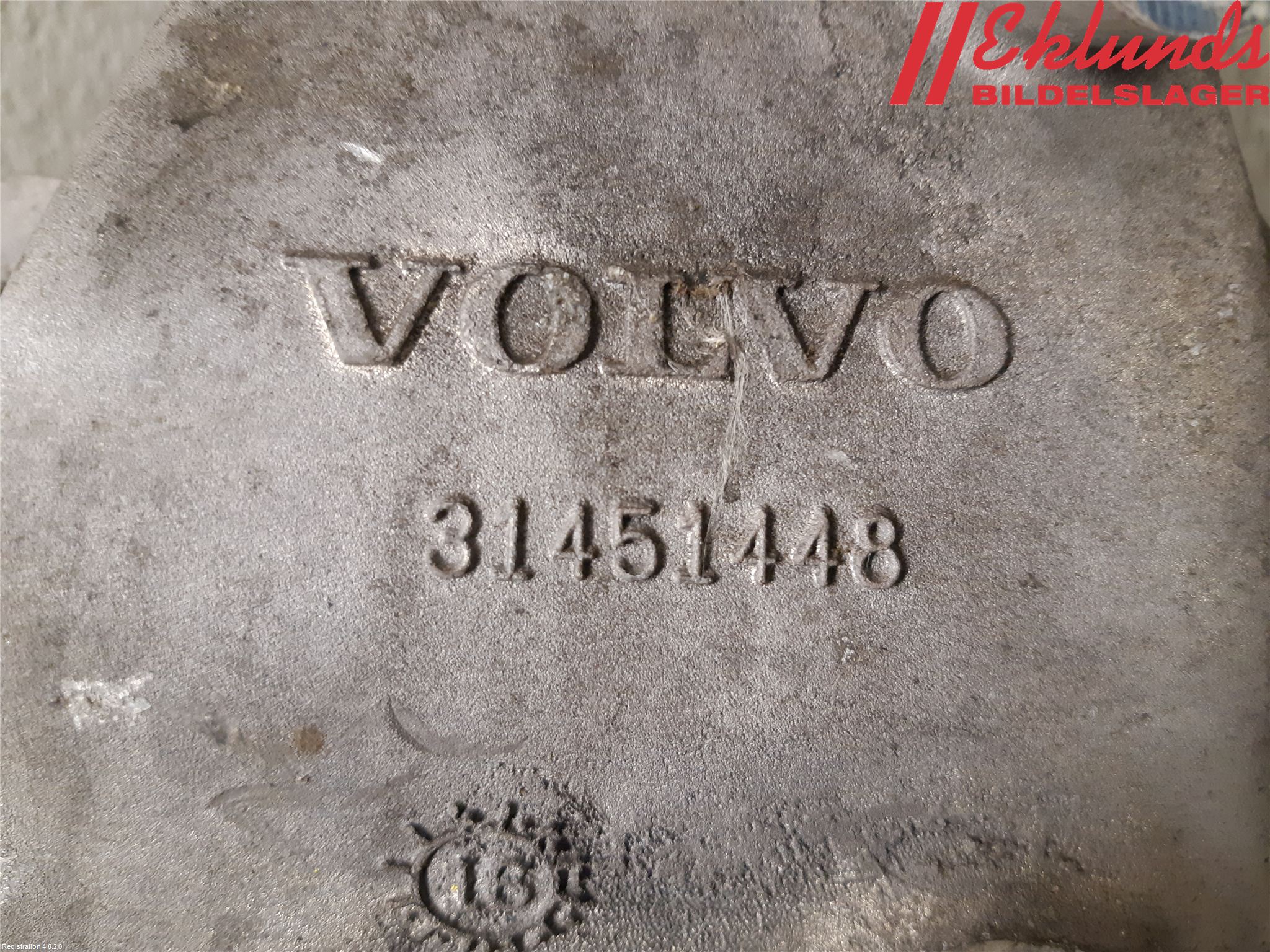 Volvo XC90/RECHARGE 16- Styrspindel Lagerhus Hö