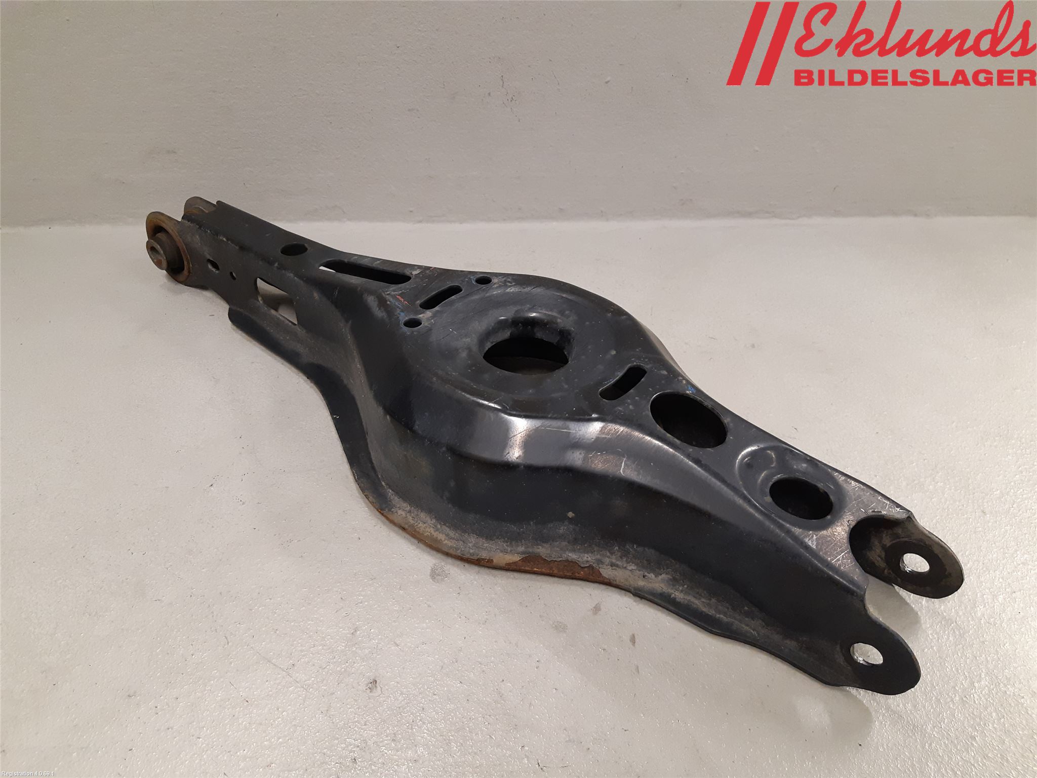 Lexus ES 250/300/330 Bärarm Bak Vänster