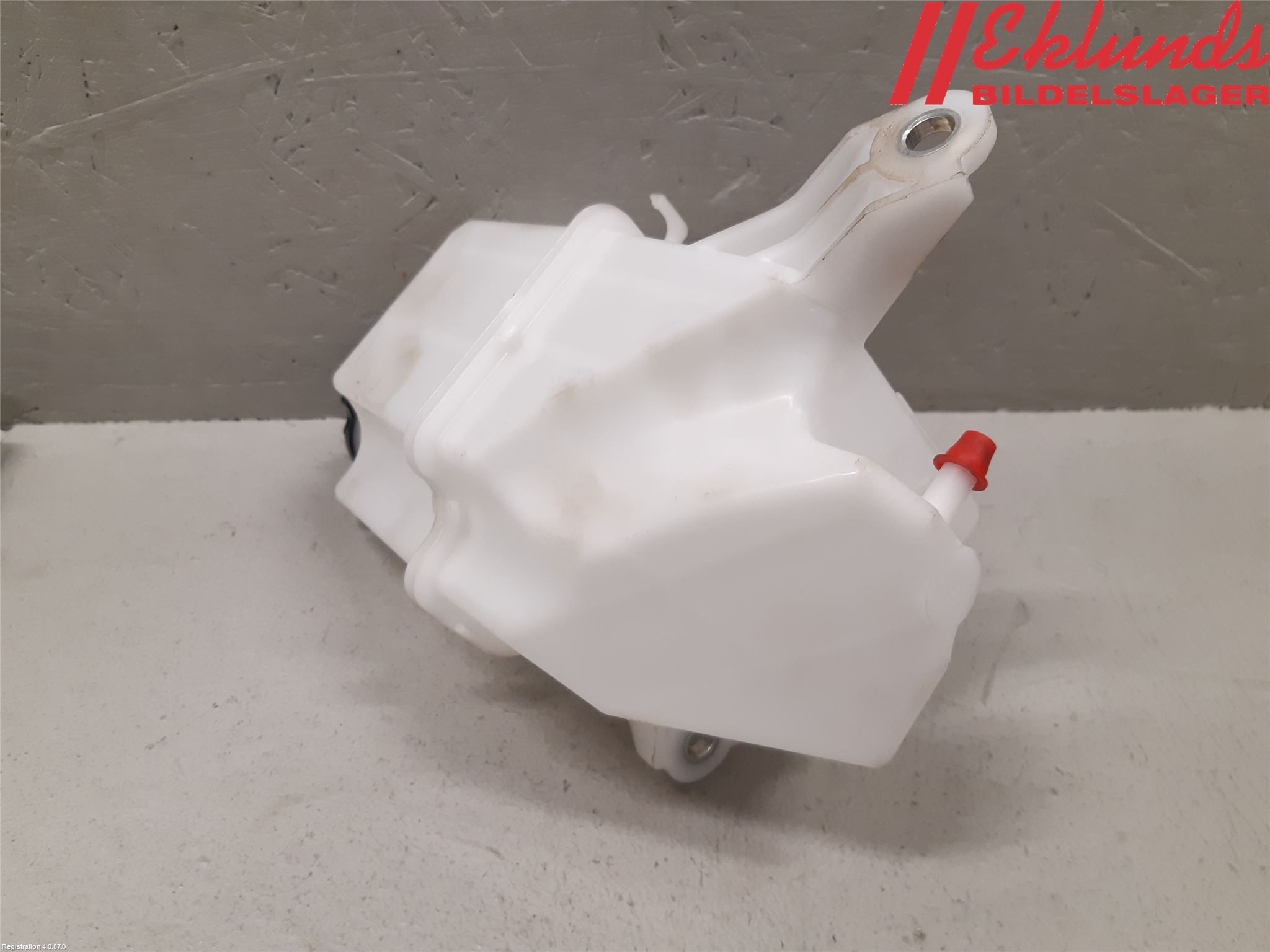 Lexus NX 340h/450h+ 21- Expansionstank