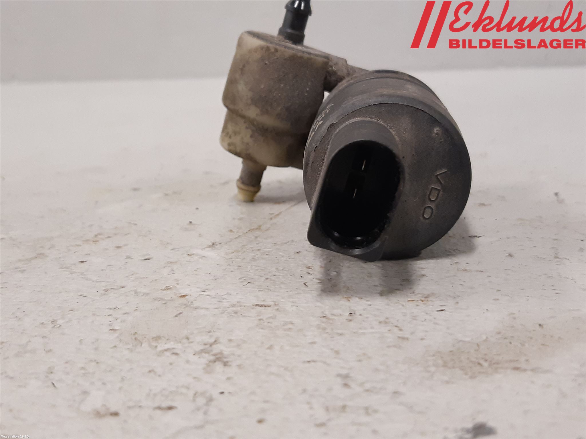 Volkswagen VW POLO 05-09 Spolarpump Vindruta