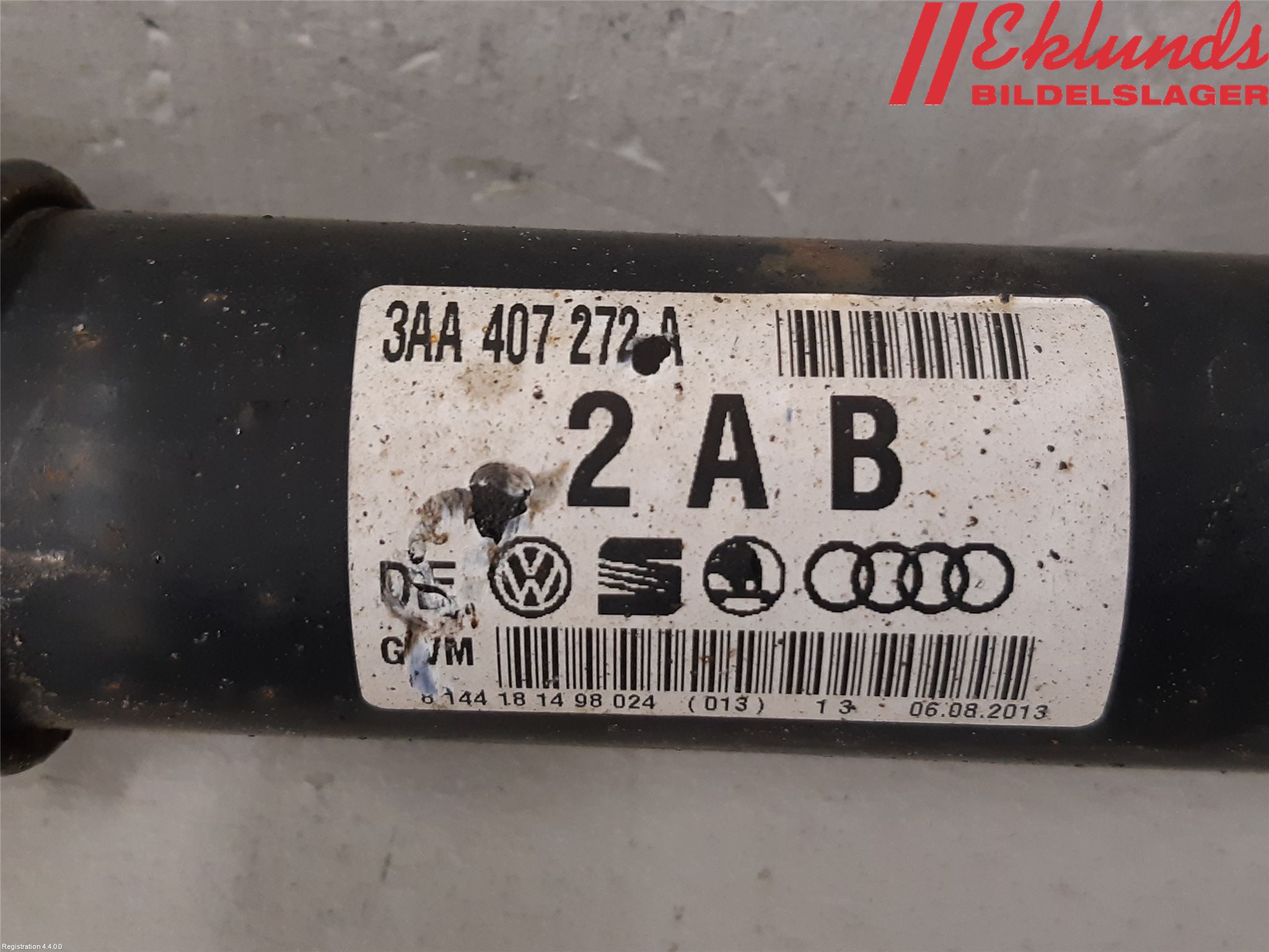 Volkswagen VW PASSAT 11-14 Drivaxel Fram Höger