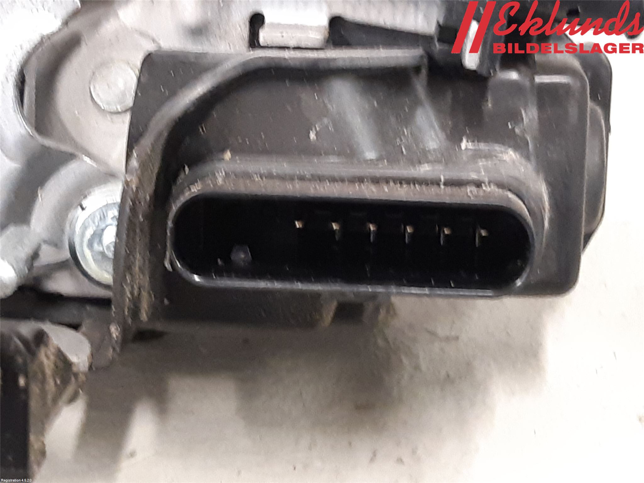 Volvo XC40/RECHARGE 18- Låskista-Dörrlås
