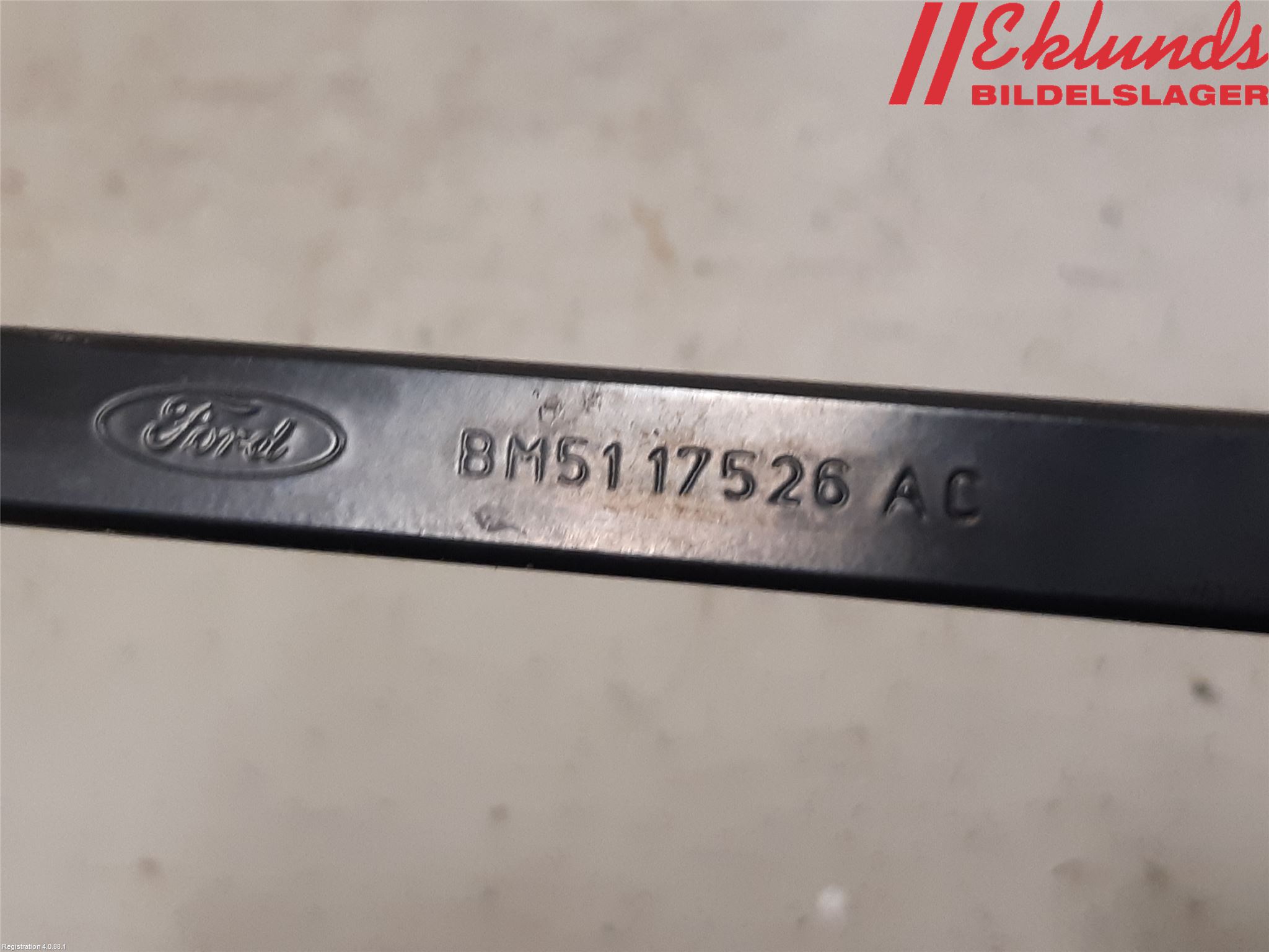 Ford FOCUS 15-18 Torkararm Armar Vindruta