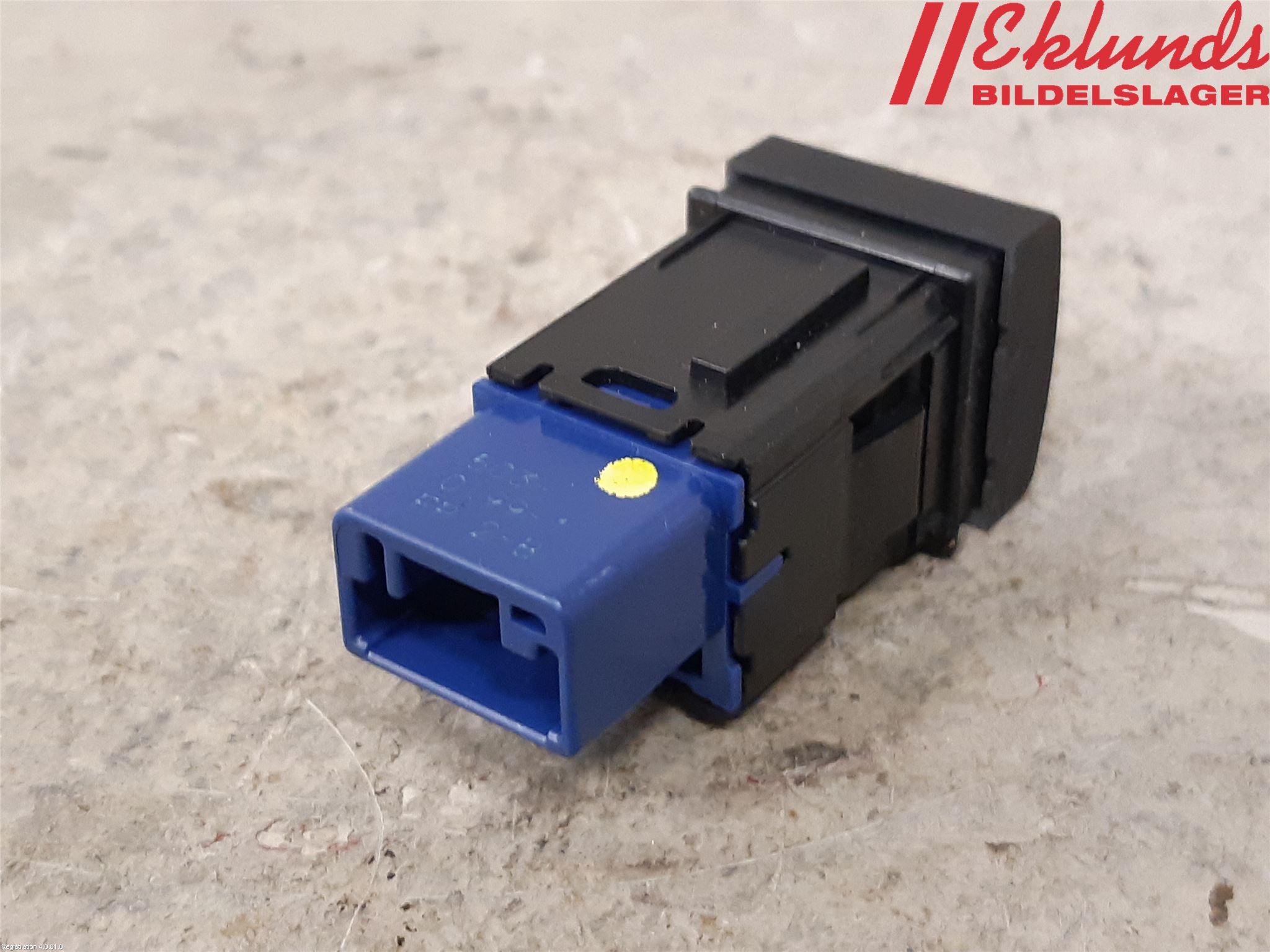 Toyota COROLLA 19- Strömställare Elruta