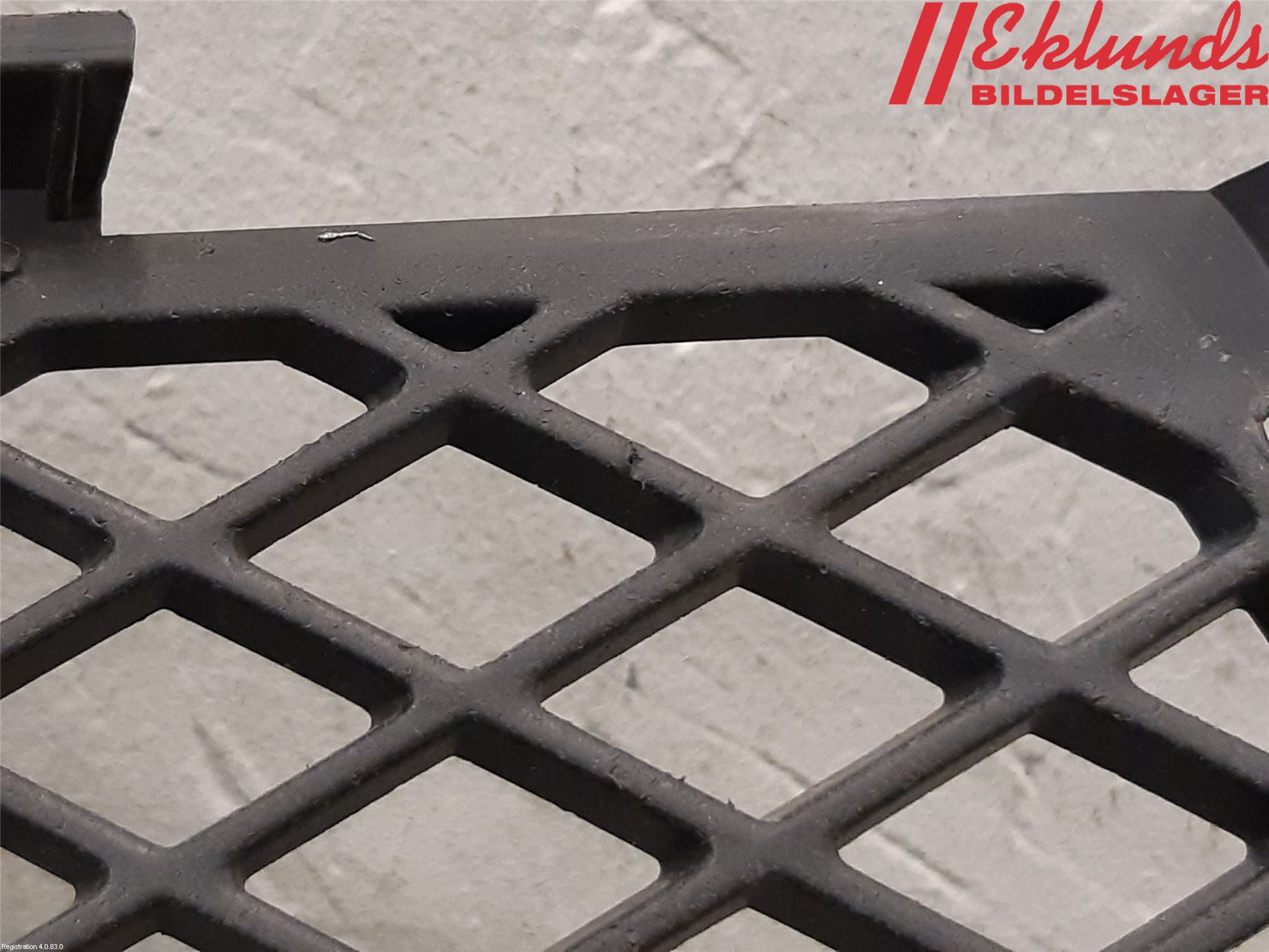 BMW 3 E90/91 SED/TOU 05-12 Stöt Utfyllnad-List-Grill