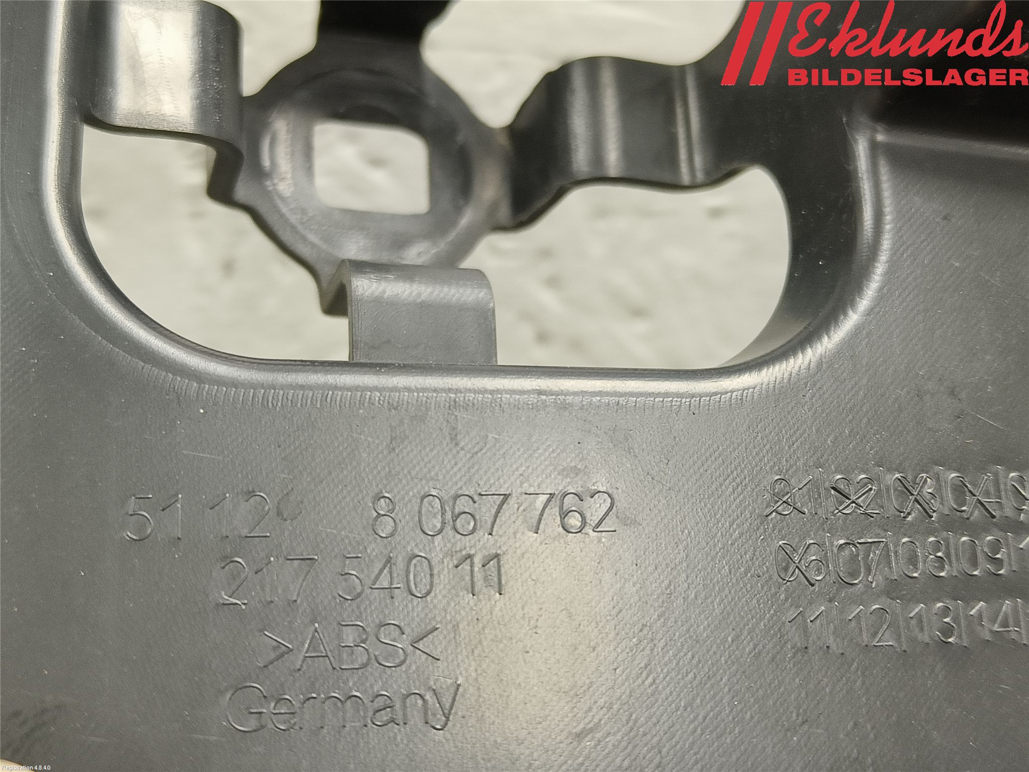 BMW 5 G30/G31/F90 17-23 Stötfångardel Bak Mitt