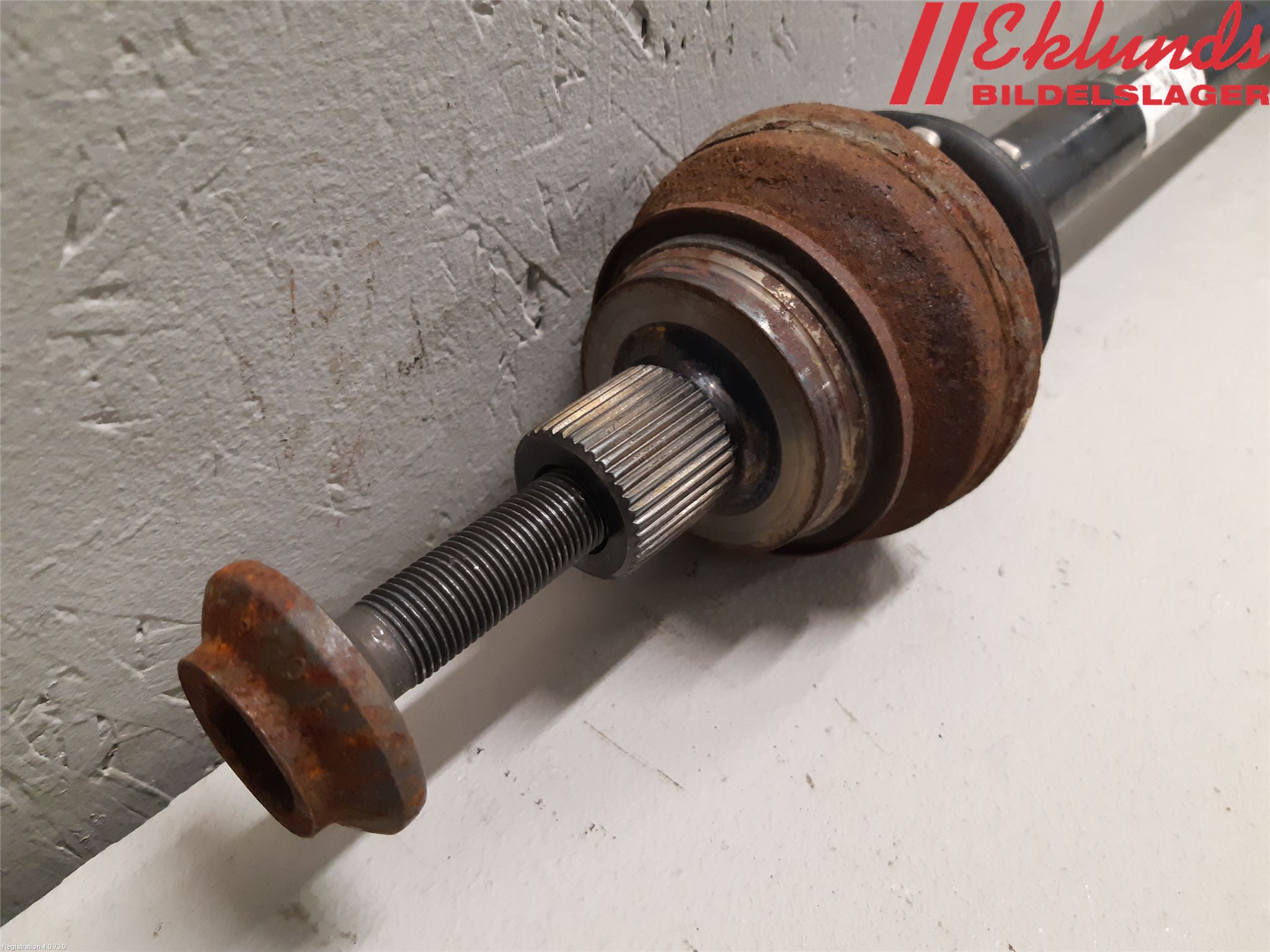 Audi A4/S4 B9 16-19 Drivaxel Bak Vänster