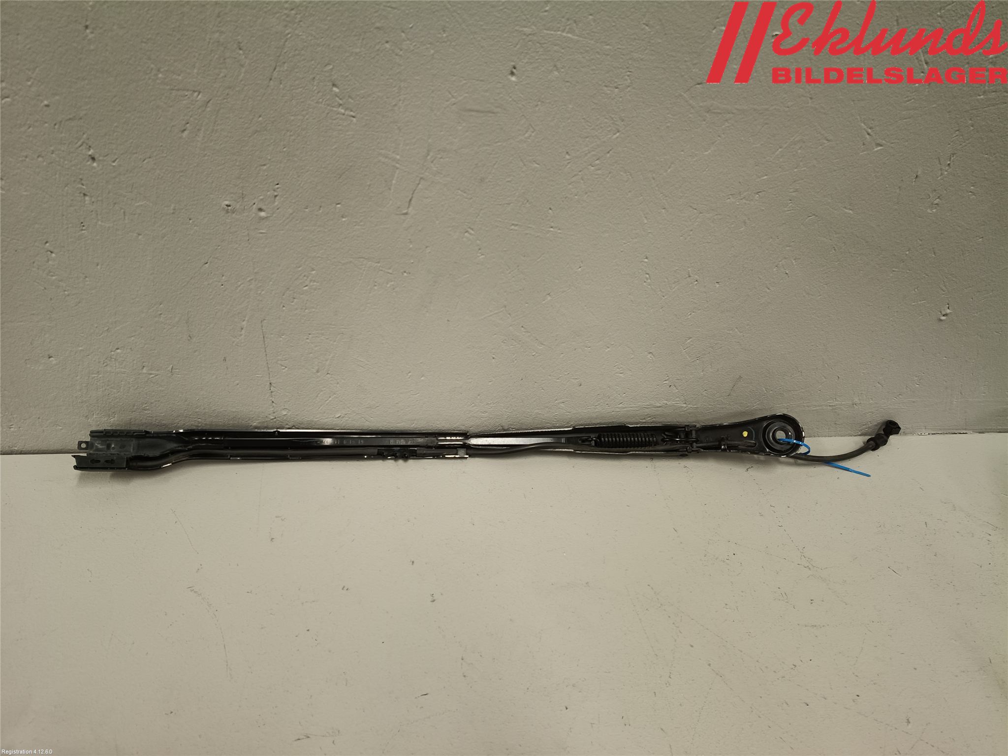 BMW 3 G20/G21/G80/G81 19- Torkararm Armar Vindruta