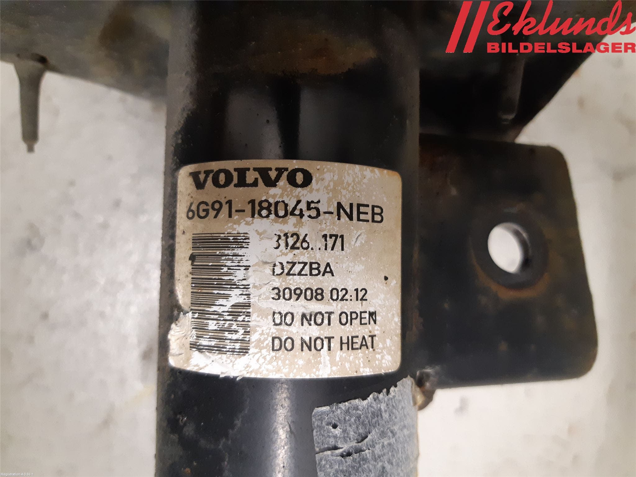 Volvo S80 07-13 Fjäderben Fram Höger