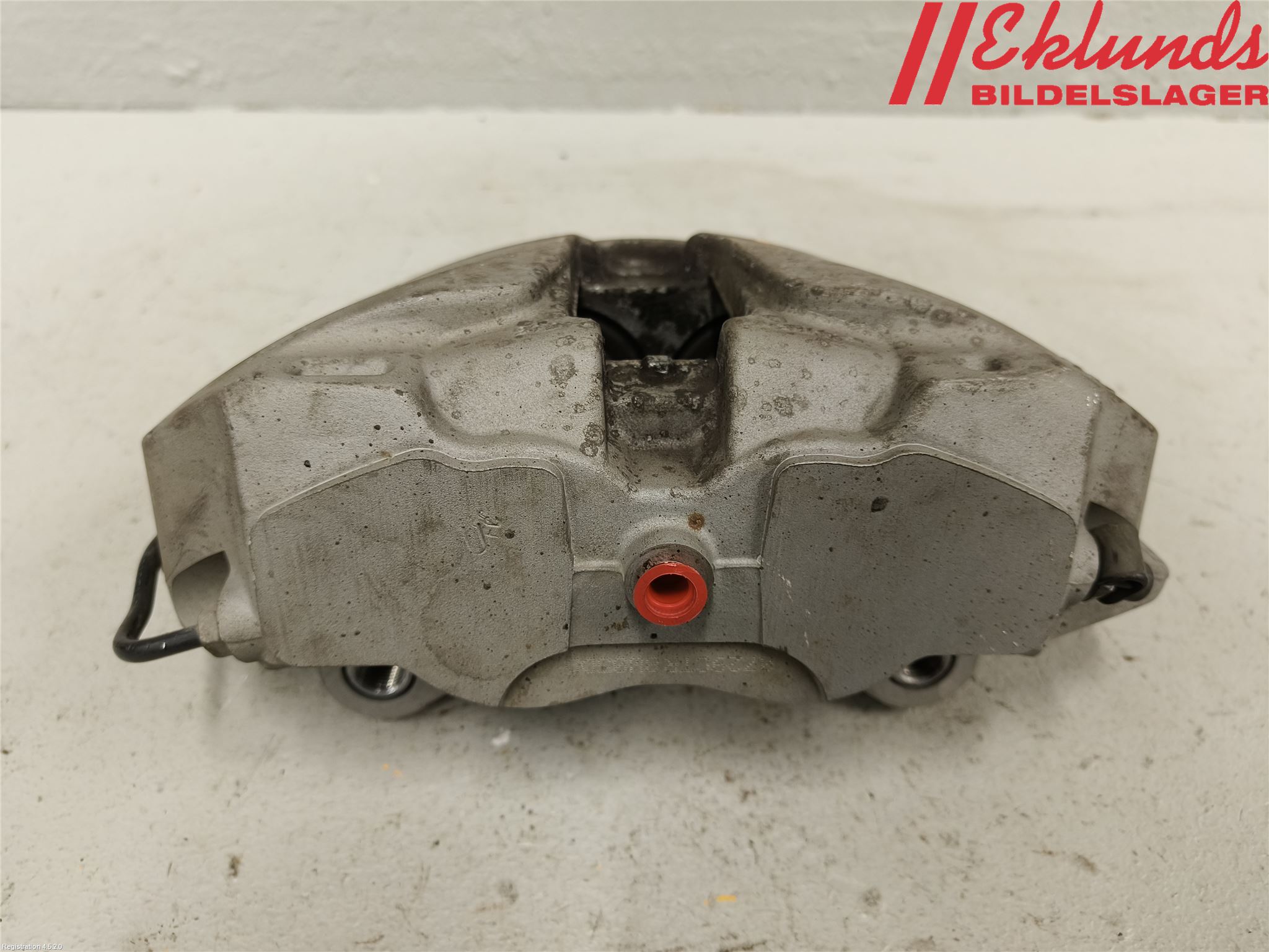 Audi A4/S4 B9 16-19 Bromsok Fram Vänster