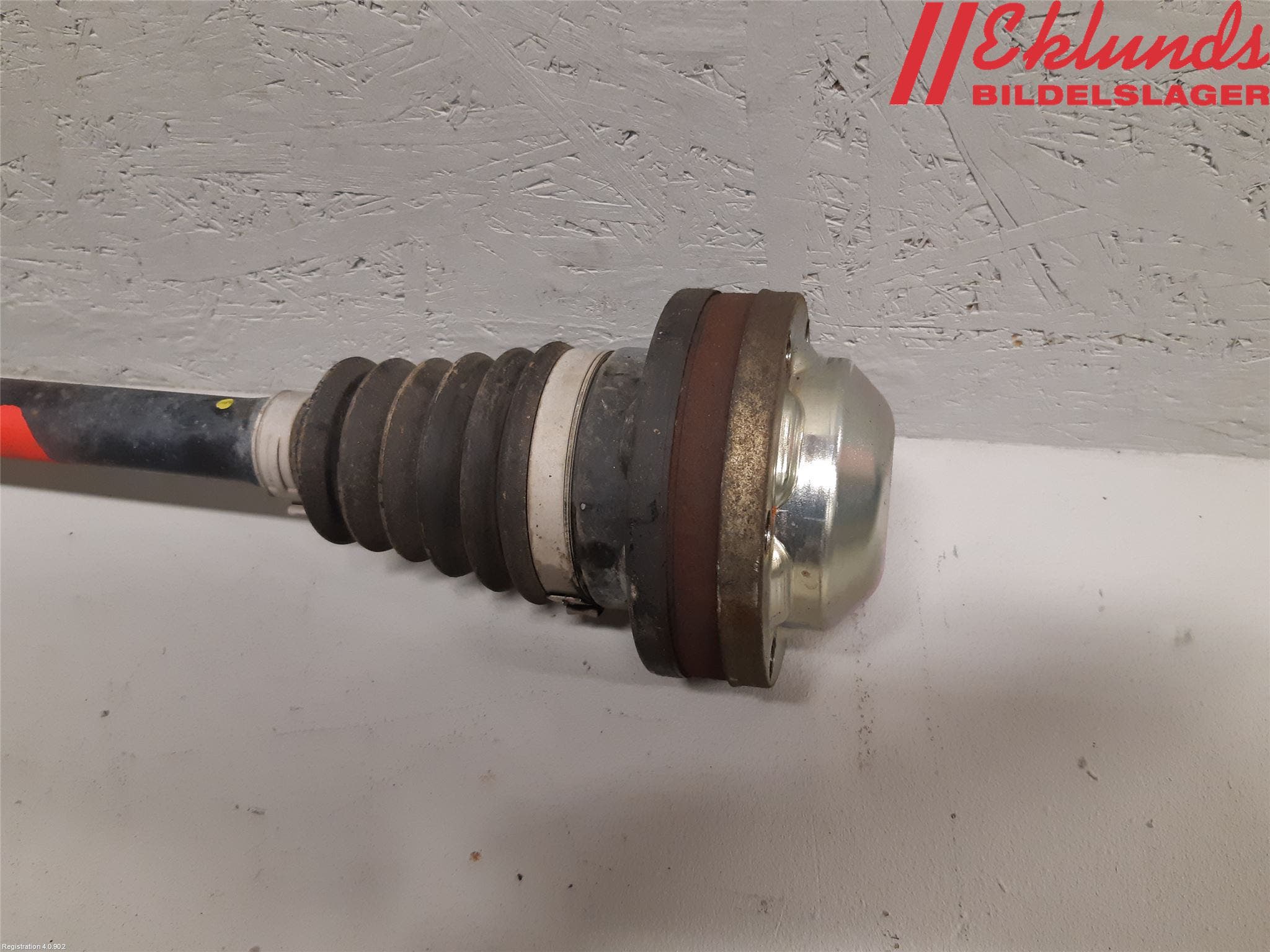 Volkswagen VW TRANSP/CARAVELLE (T5) 04-15 Drivaxel Fram Vänster