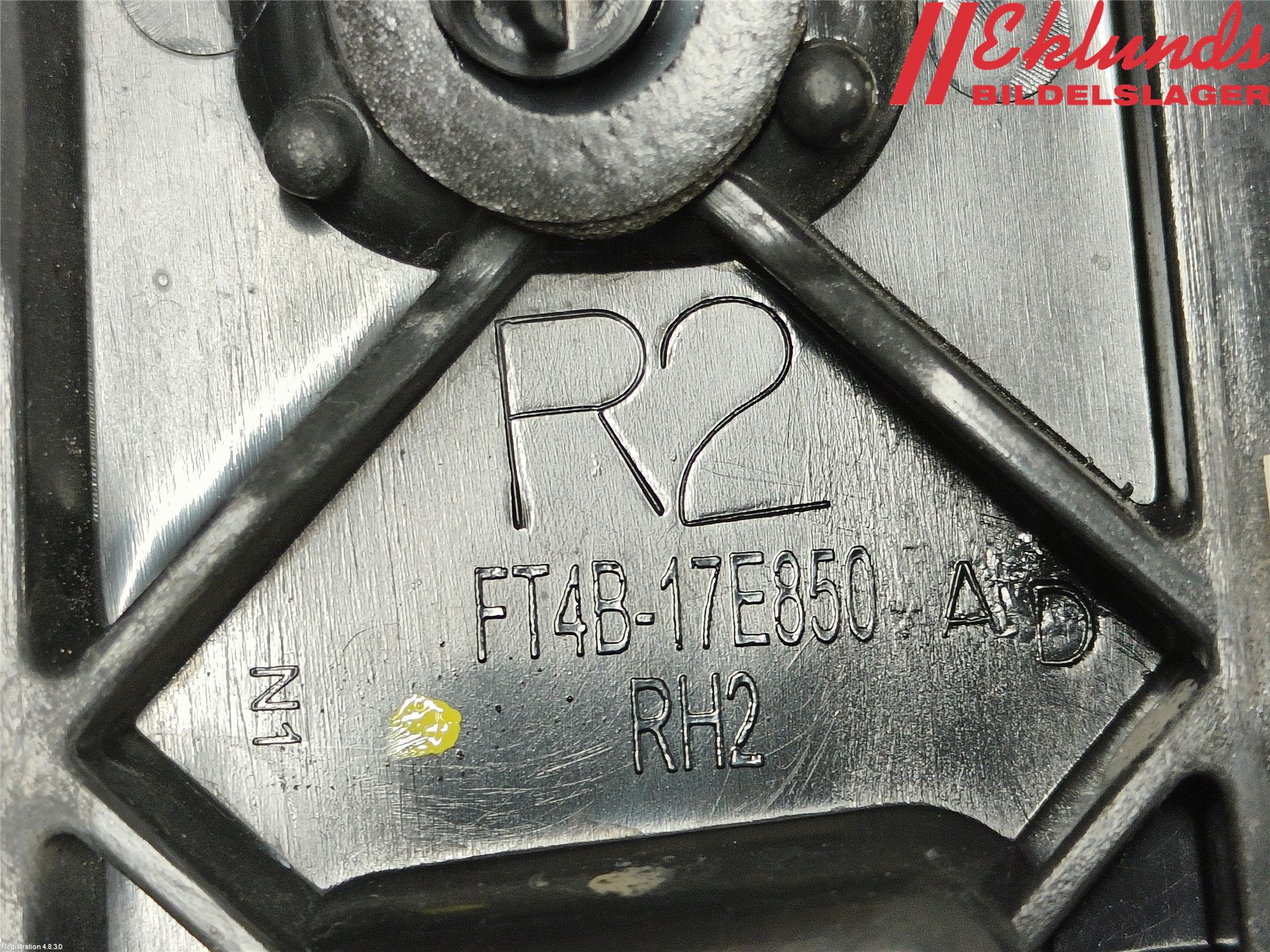 Ford EDGE Stötfångarfäste Bak Hö