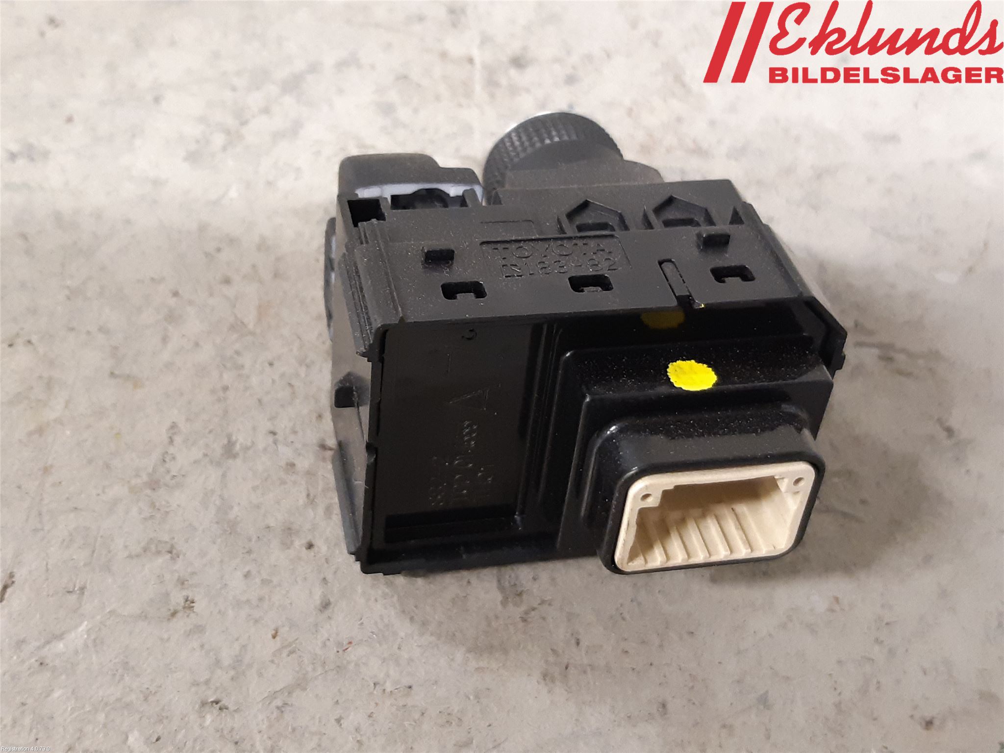 Toyota COROLLA 19- Strömställare Spegel