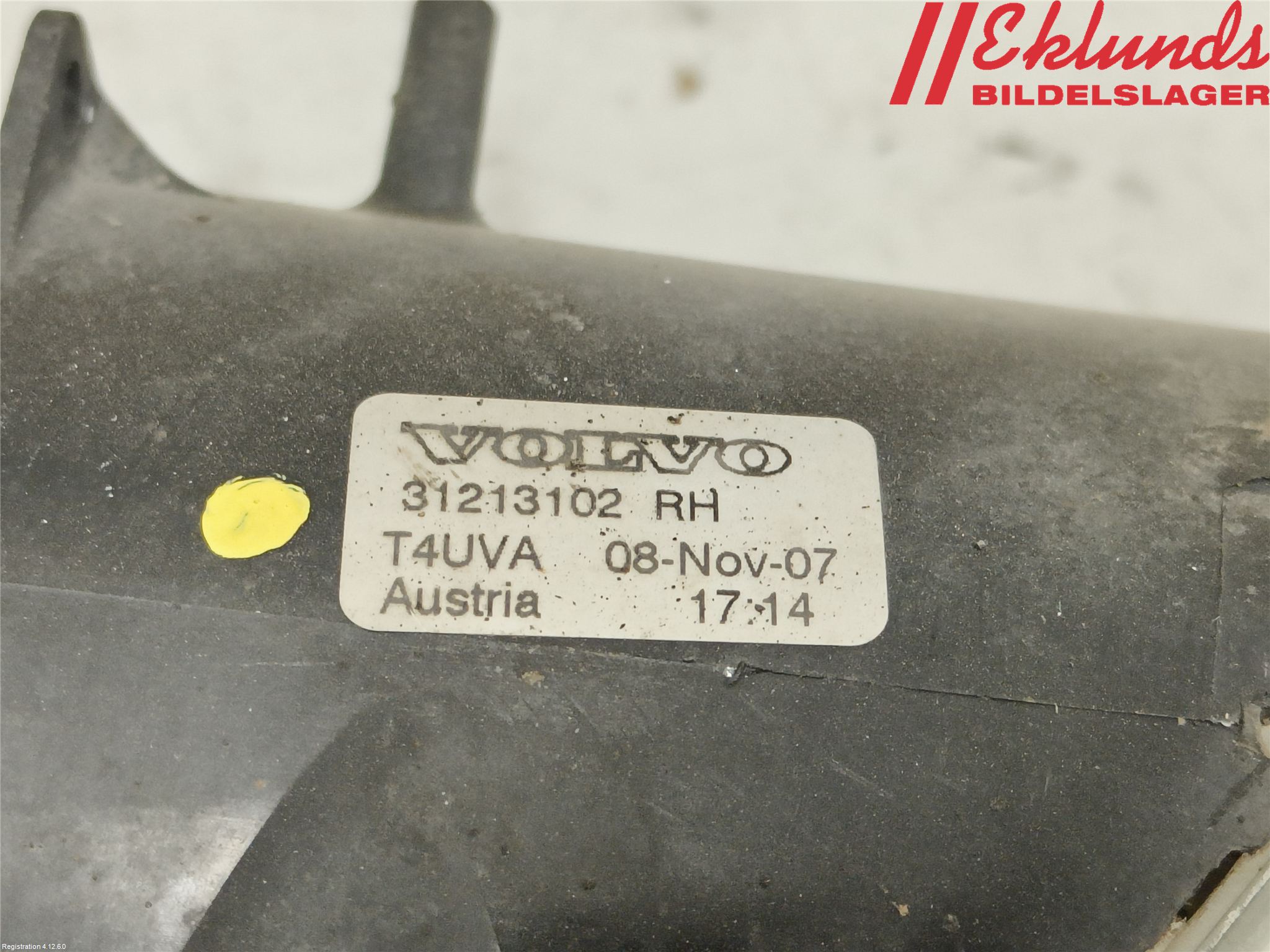 Volvo V70 08-13 Dimljus-Varselljus Fram