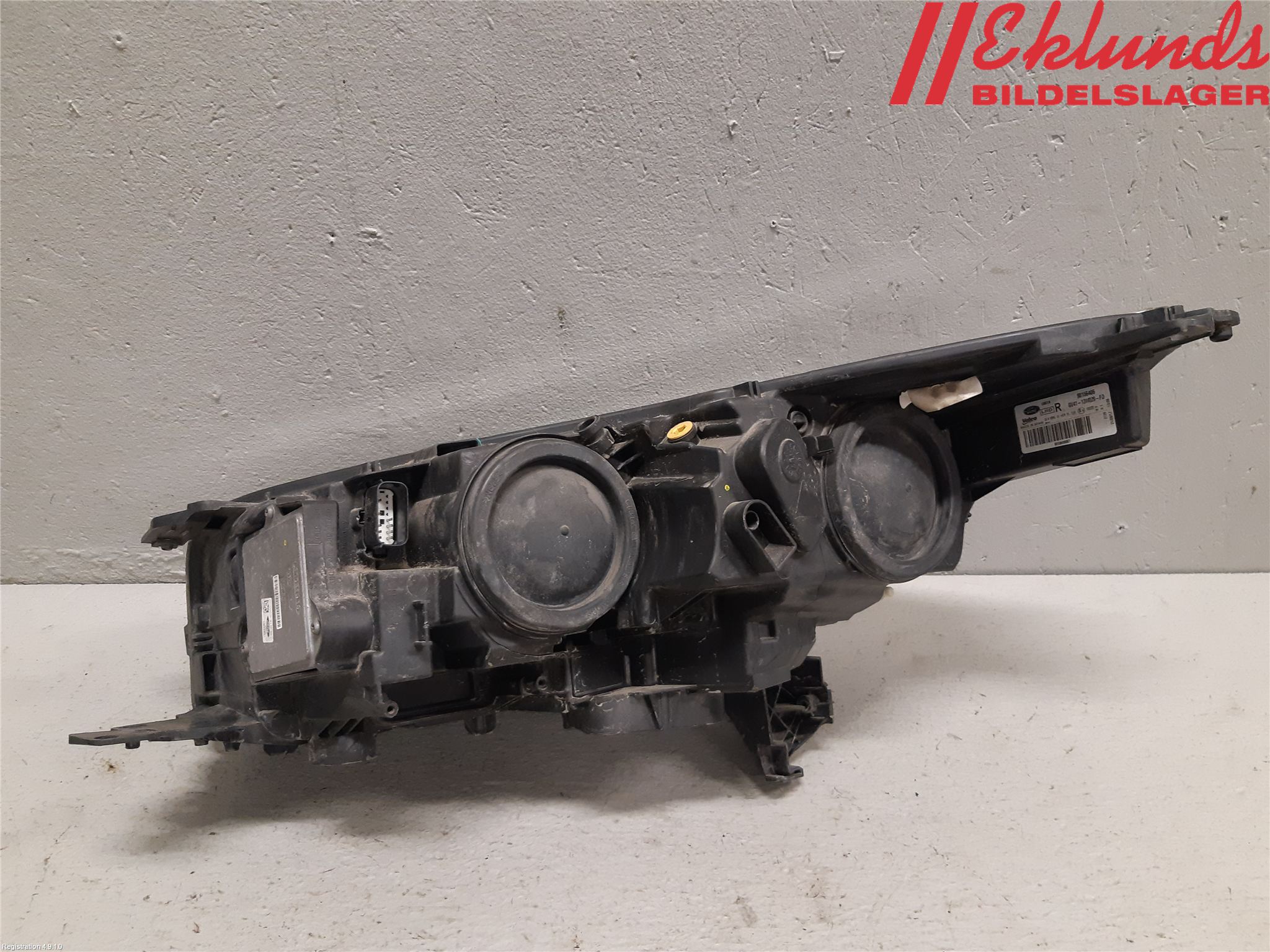 Ford KUGA 17-19 Strålkastare Höger