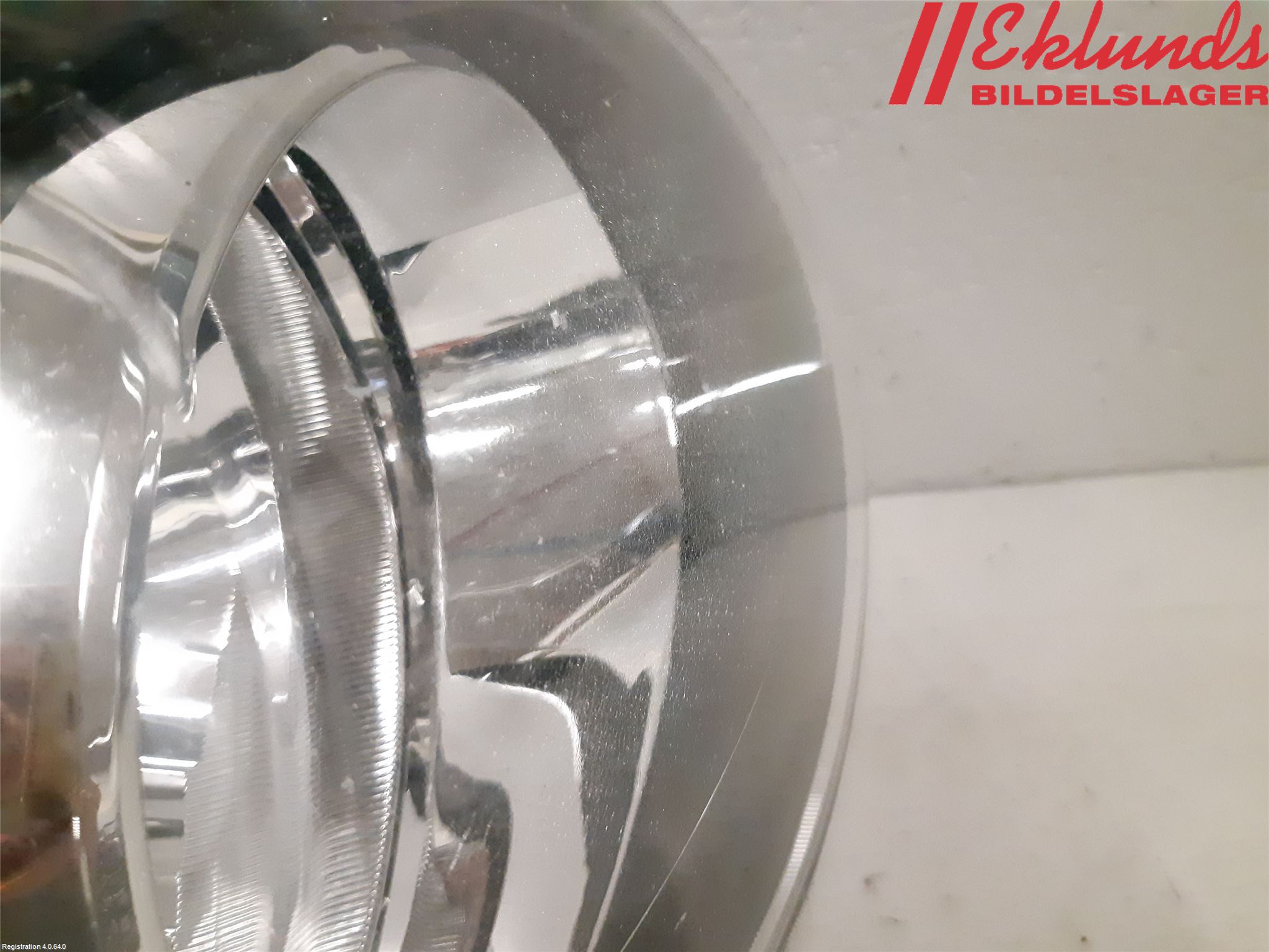 Renault TWINGO II 07-16 Strålkastare Höger