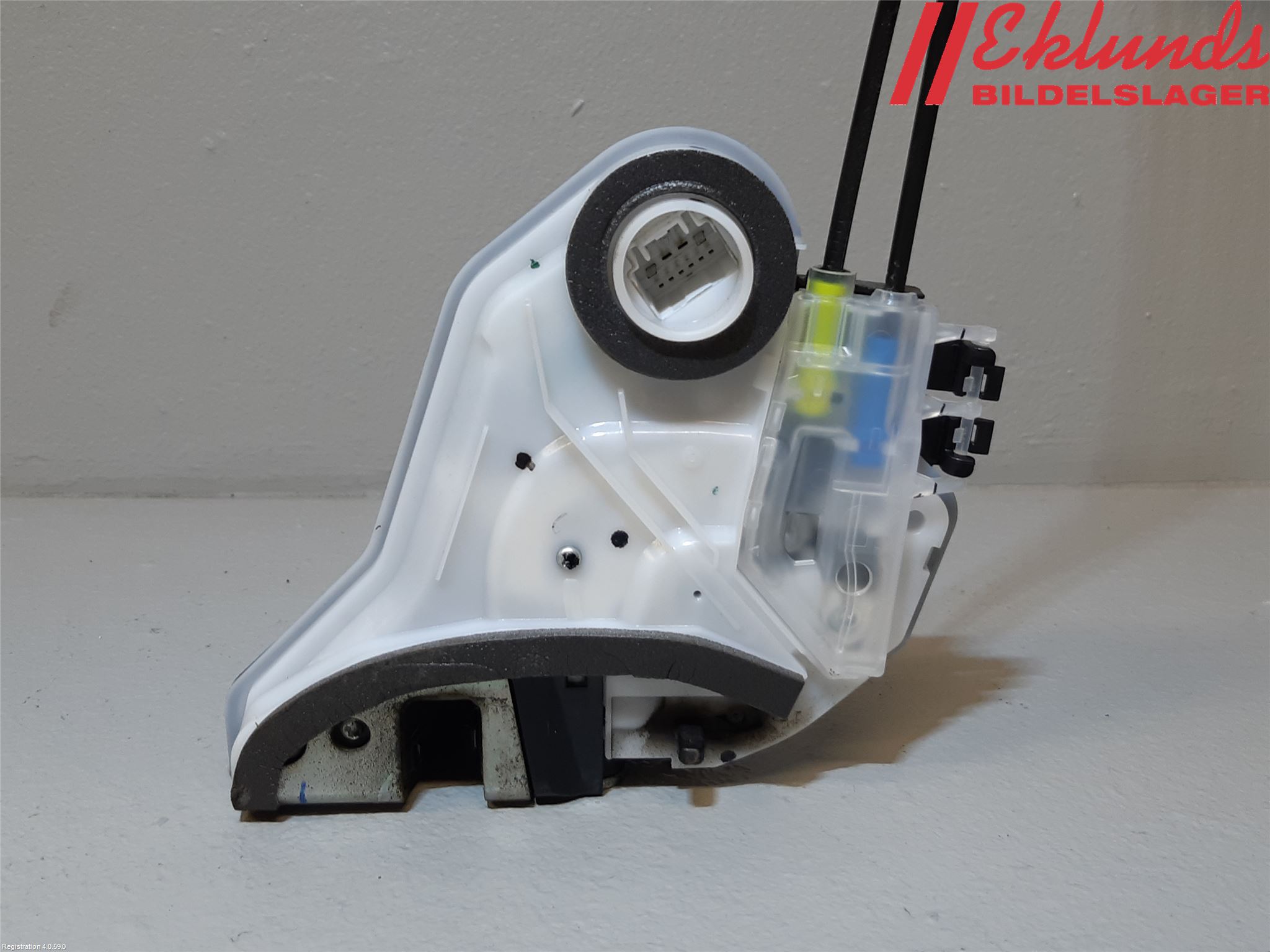 Peugeot 108 15-22 Låskista-Dörrlås