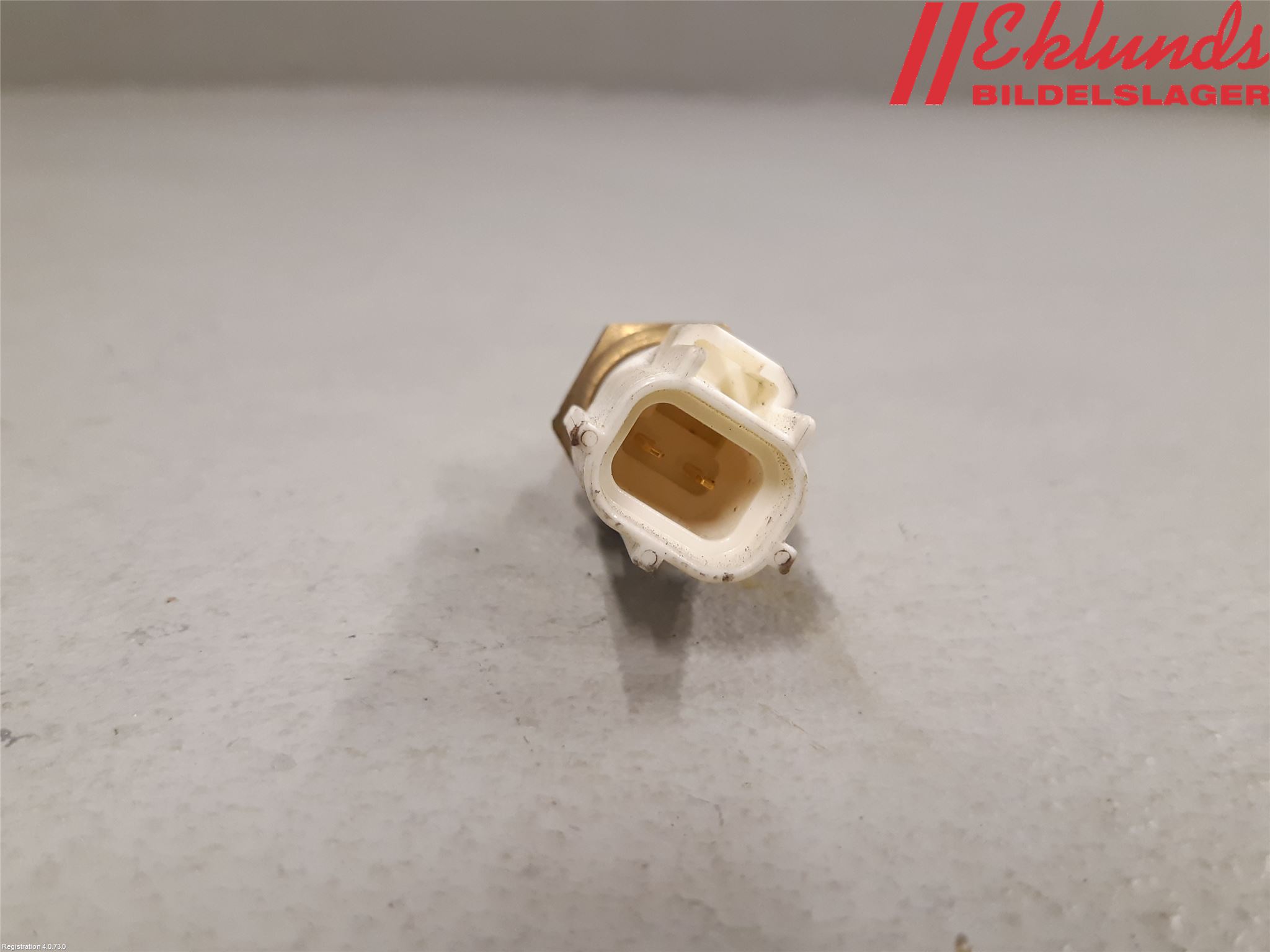 Toyota YARIS XP130 15-20 Givare Temp Vatten