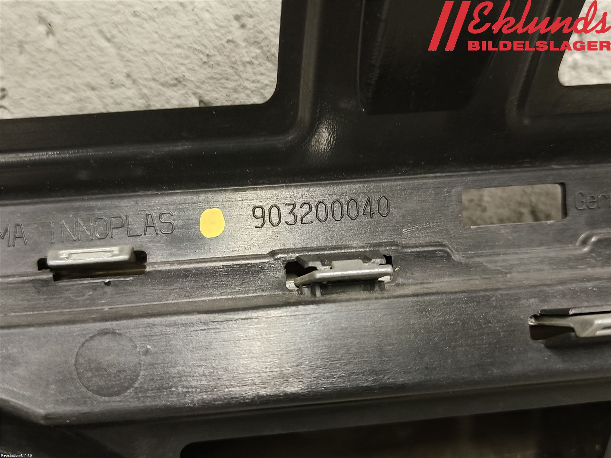 Opel INSIGNIA 09-16 Grill Komp