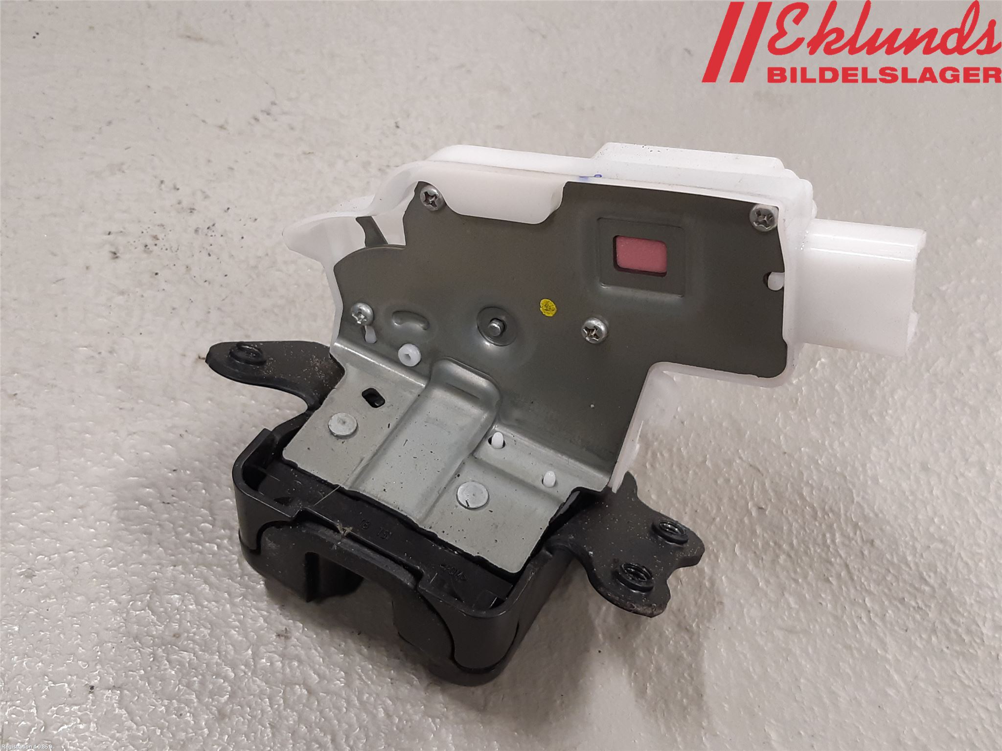 Honda CIVIC 17-22 Låskista Baklucka