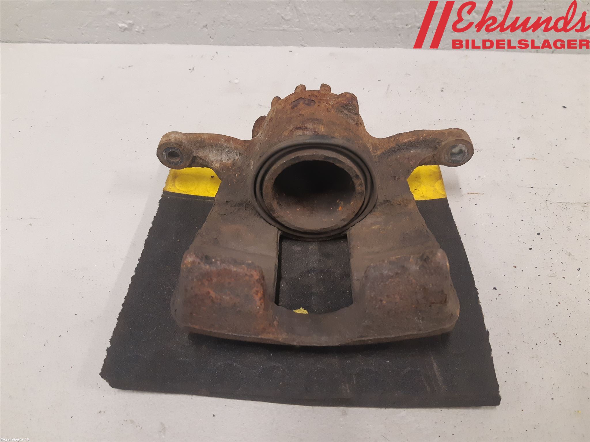 Opel VIVARO 15-19 Bromsok Fram Vänster