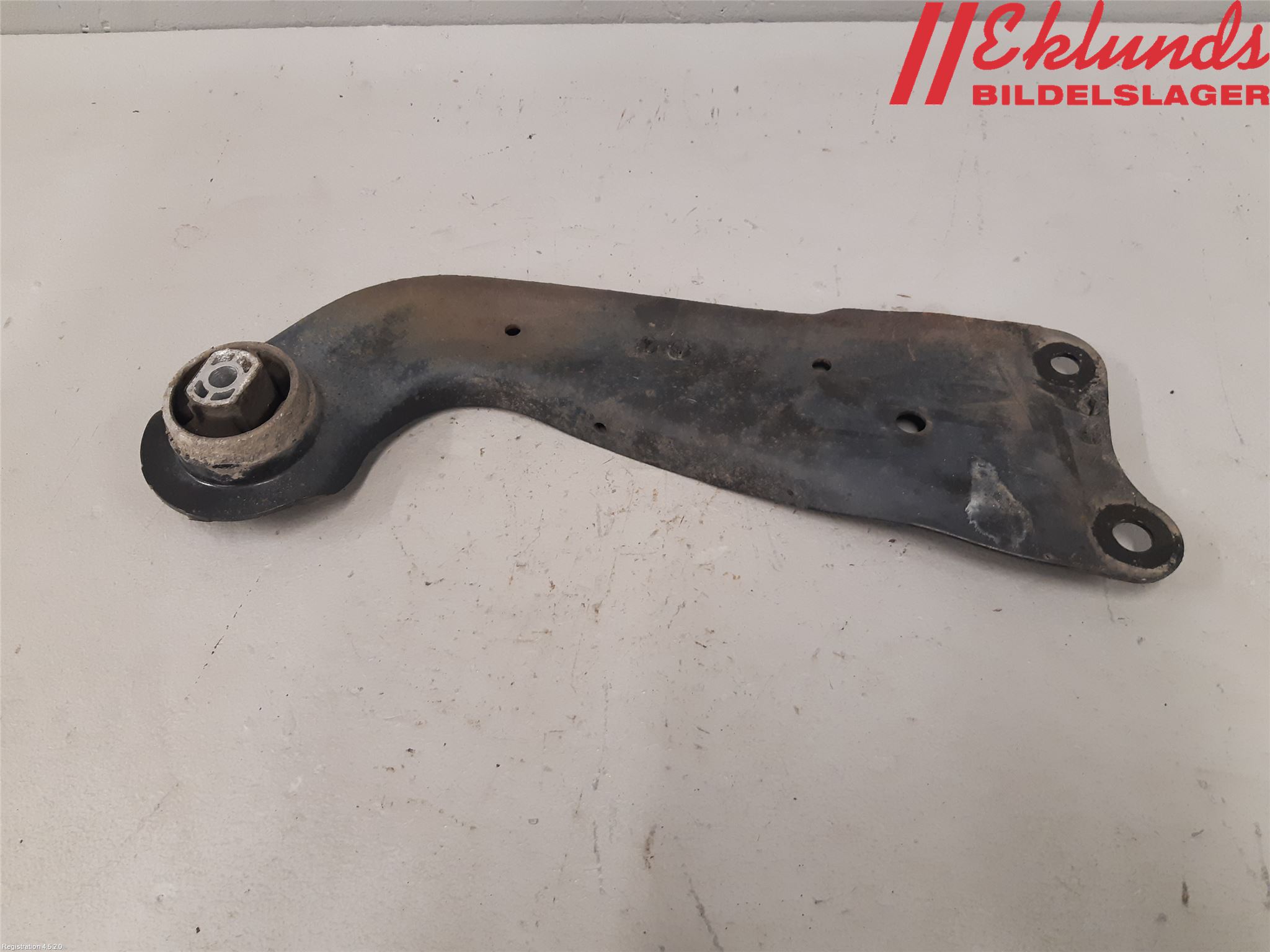 Volkswagen VW GOLF / E-GOLF VII 13-20 Bärarm Bak Höger