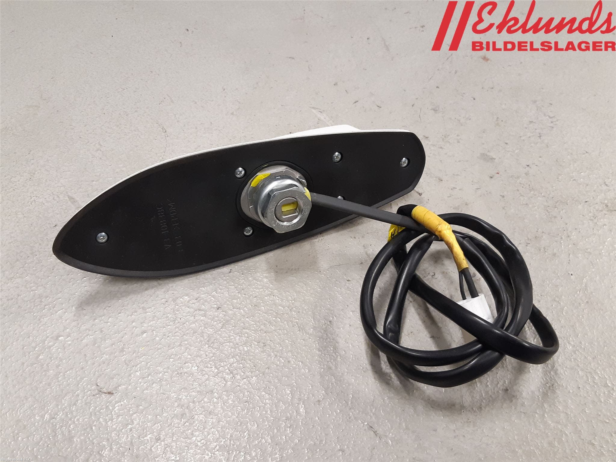 Toyota AURIS 13-19 Antenn