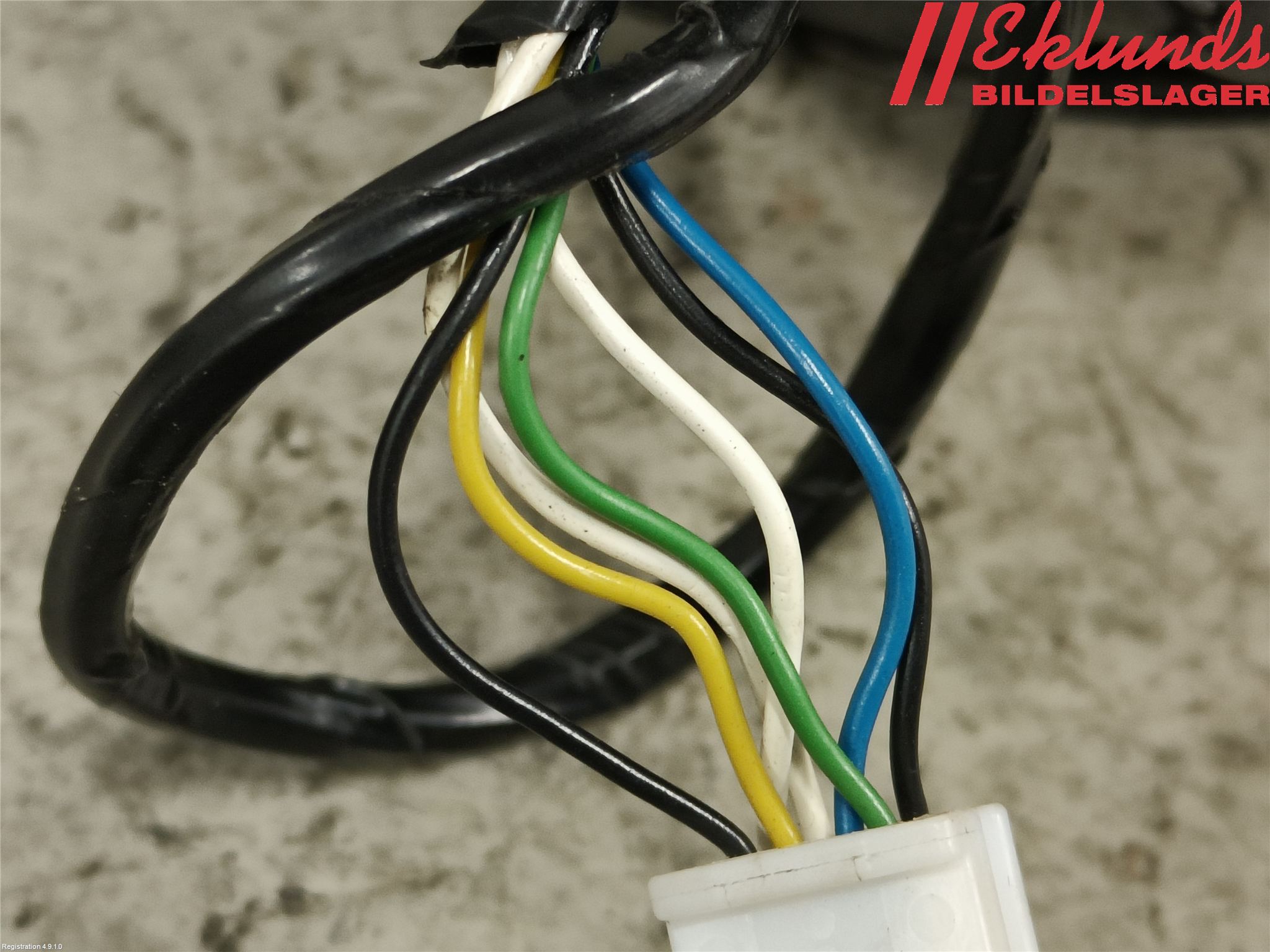 Dacia DUSTER 10-17 Spegel Yttre El Hö