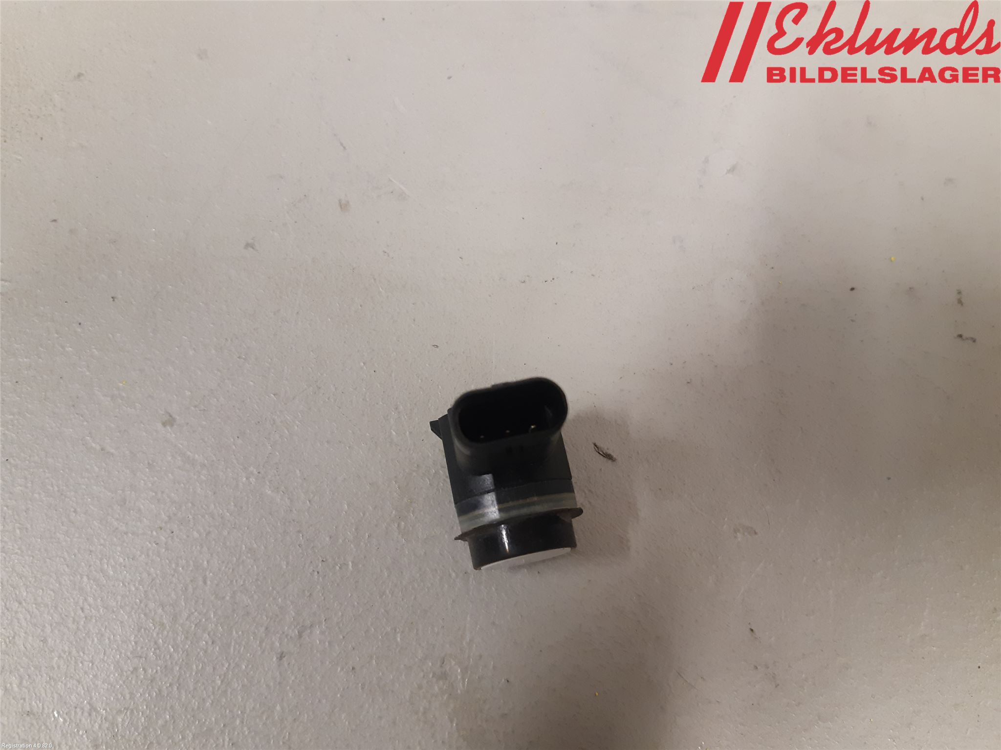 Volkswagen VW PASSAT 11-14 Parkeringshjälp Frontsensor