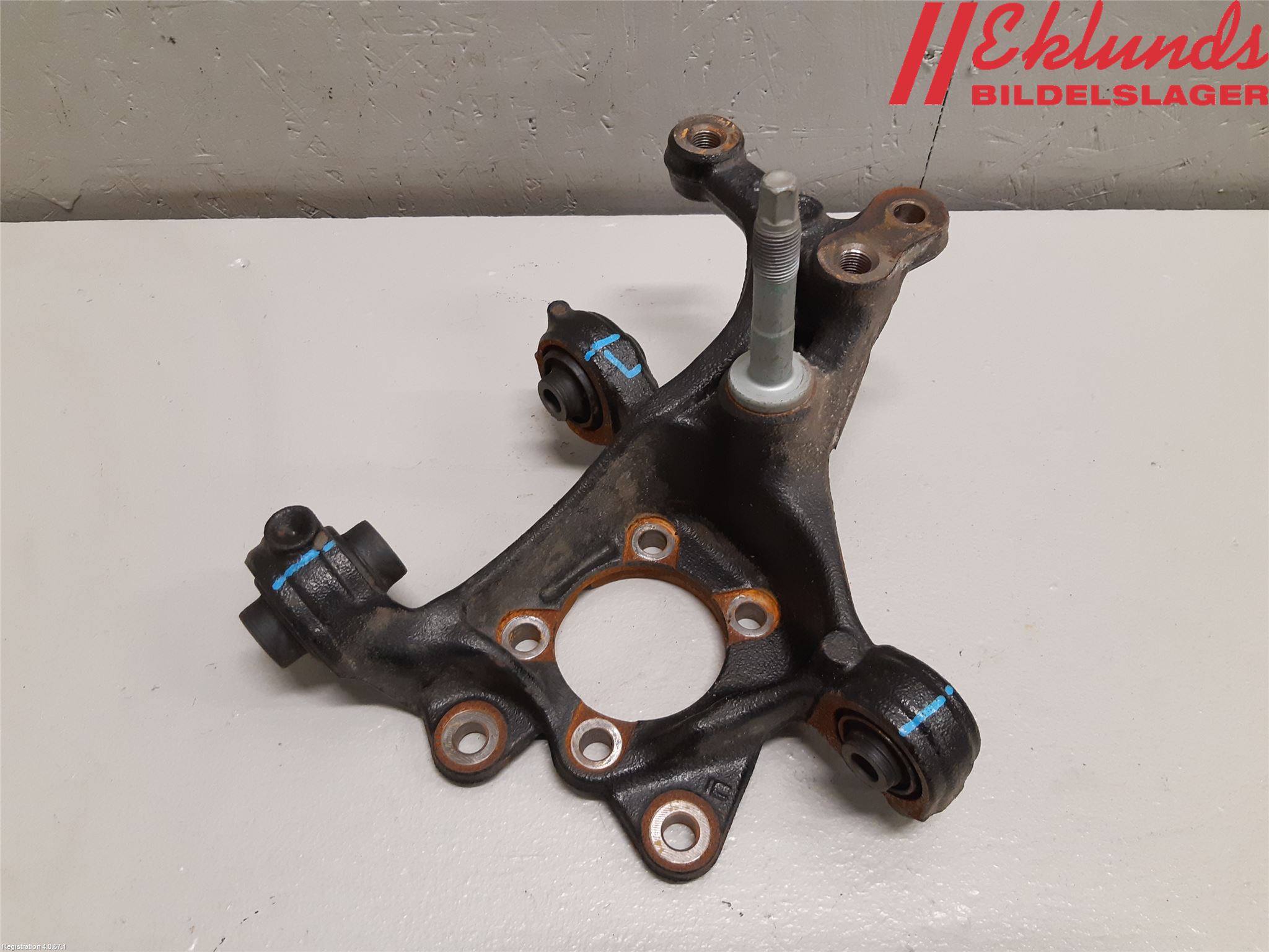 Toyota COROLLA 19- Hjullagerhus-Spindel Hö B