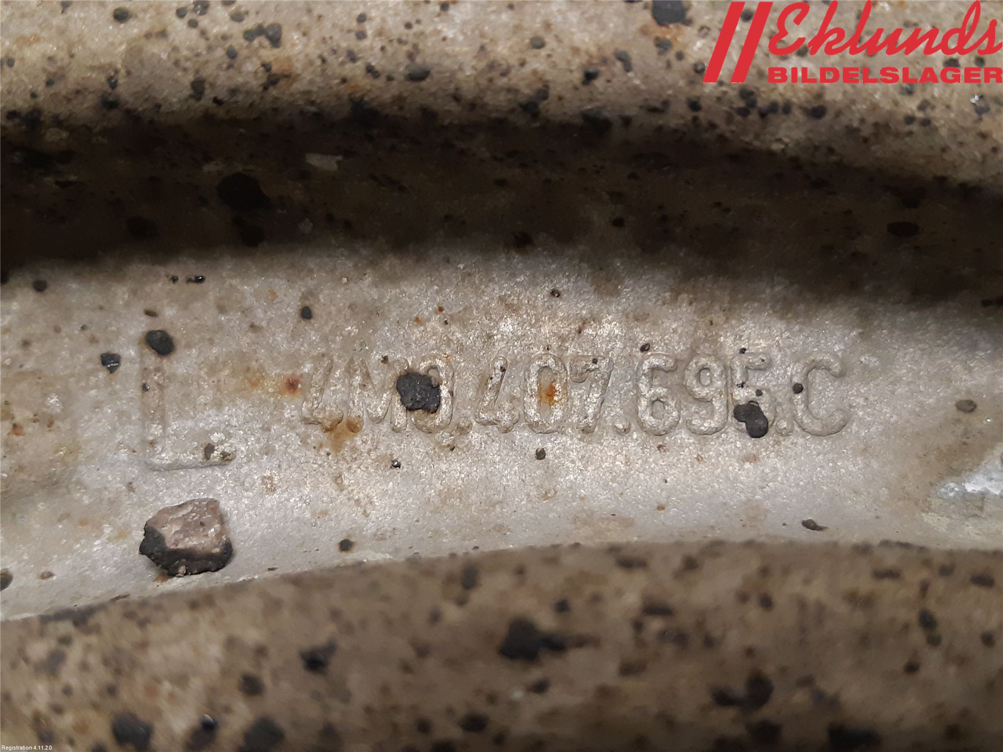 Audi E-TRON, S GE 19- Bärarm Fram Undre Vä